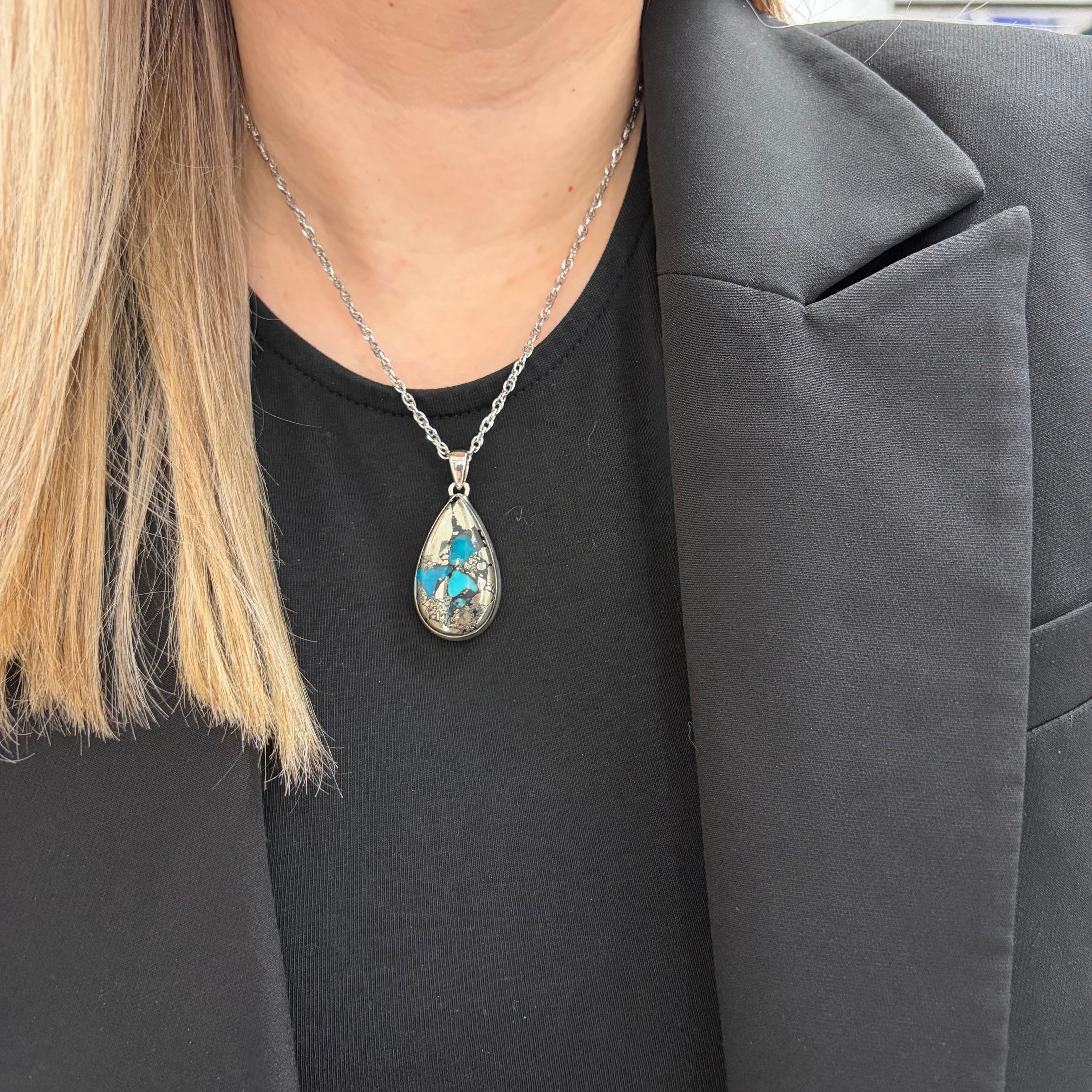 Ciondolo Turchese Naturale in Pirite | Argento 925 - Goccia