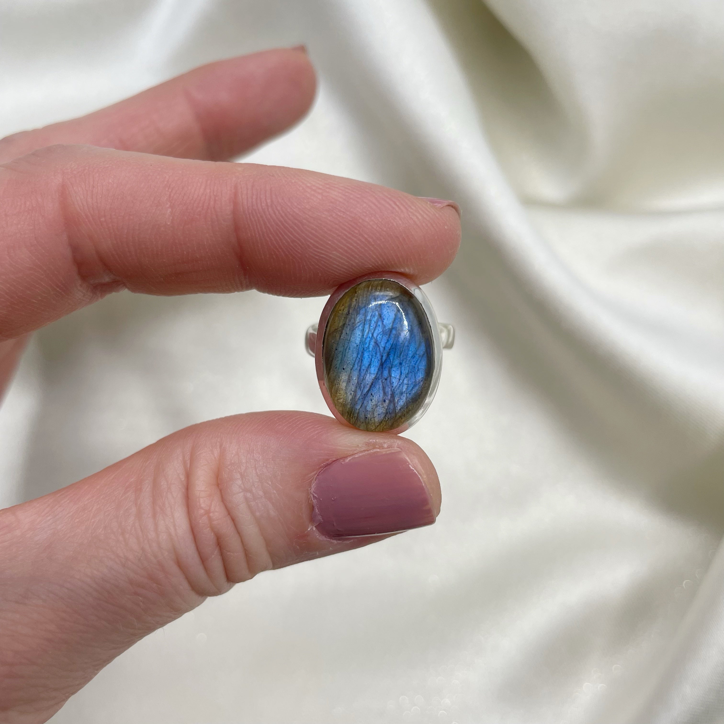 Anello Labradorite Blu e Argento 925