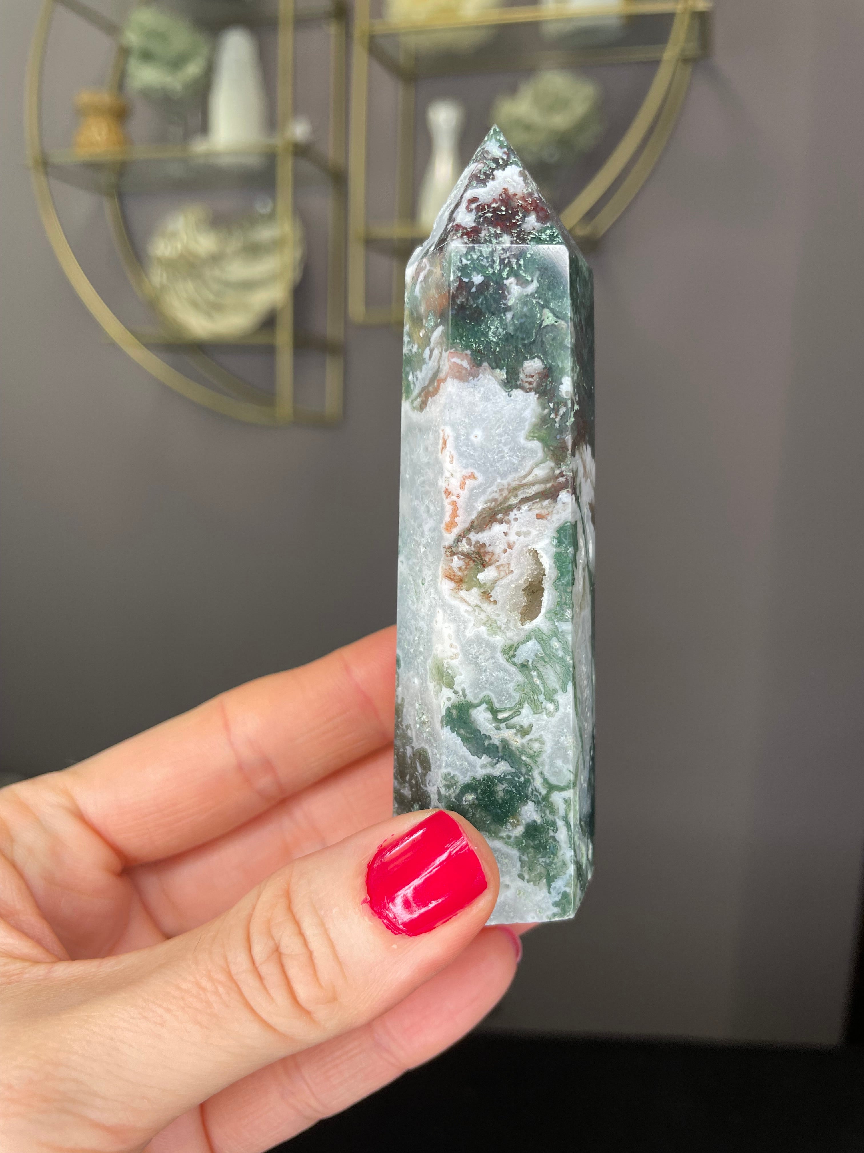 Obelisco di Agata Muschiata