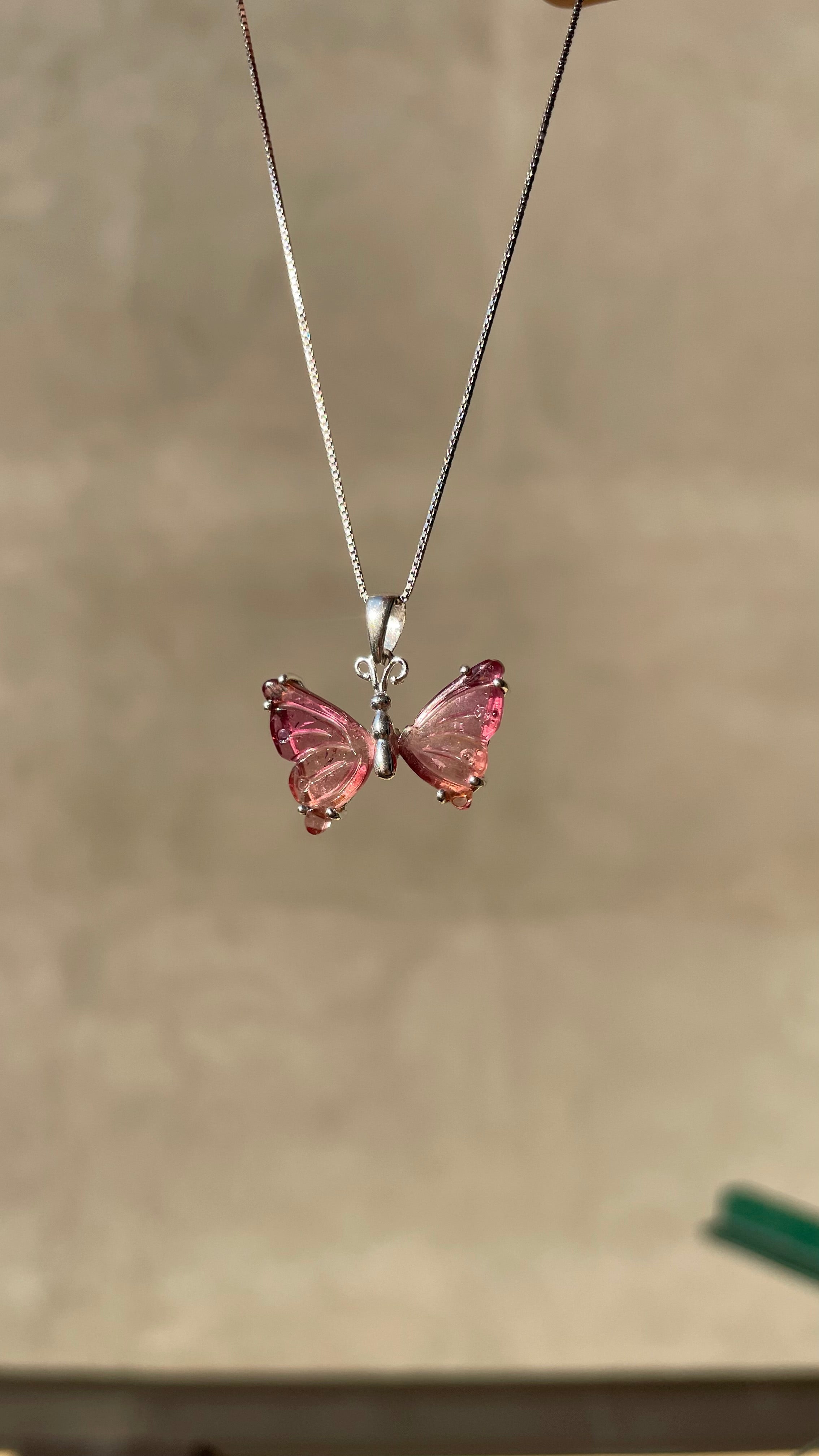 Ciondolo Farfalla Tormalina Rosa e Argento 925