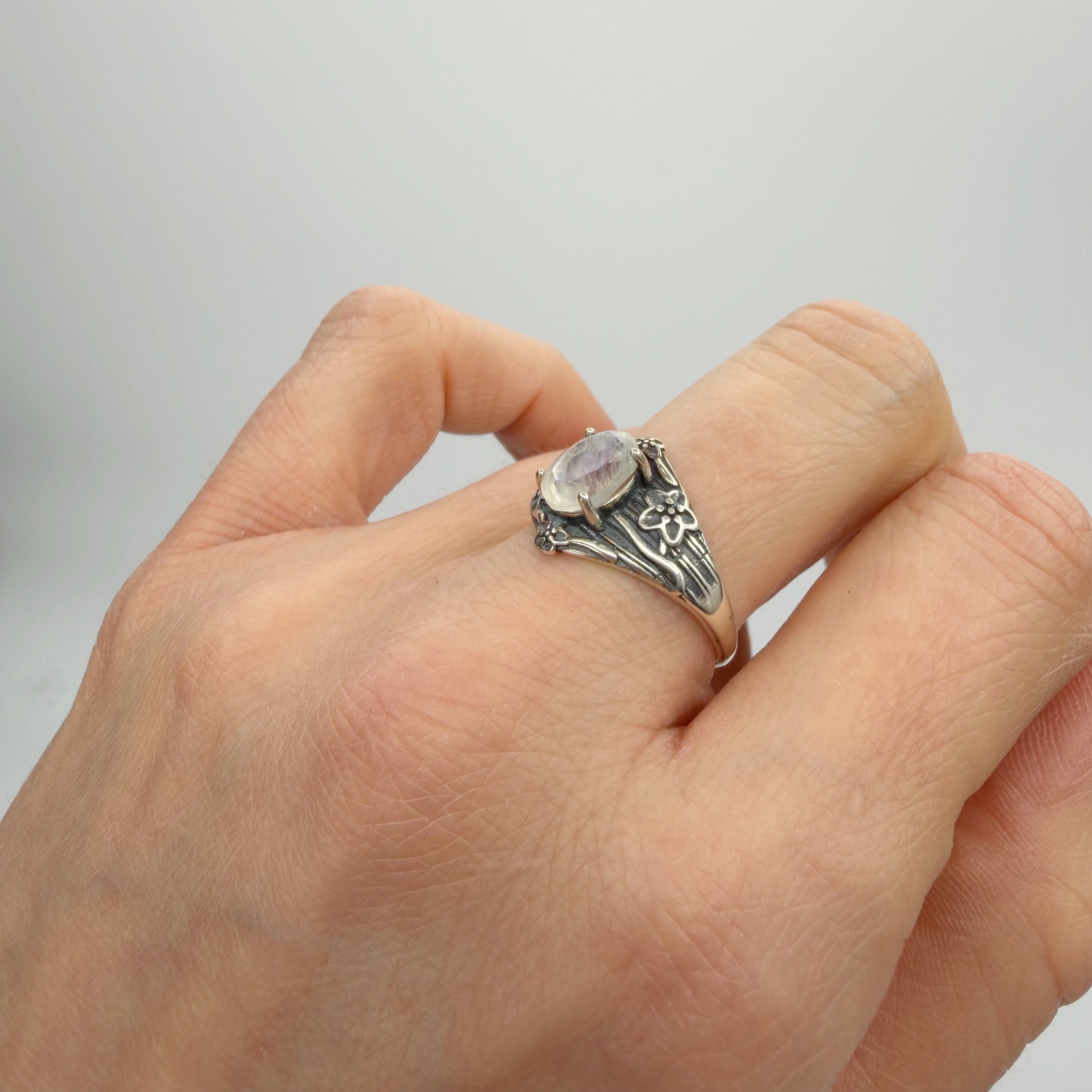 Anello Labradorite Bianca - Argento 925