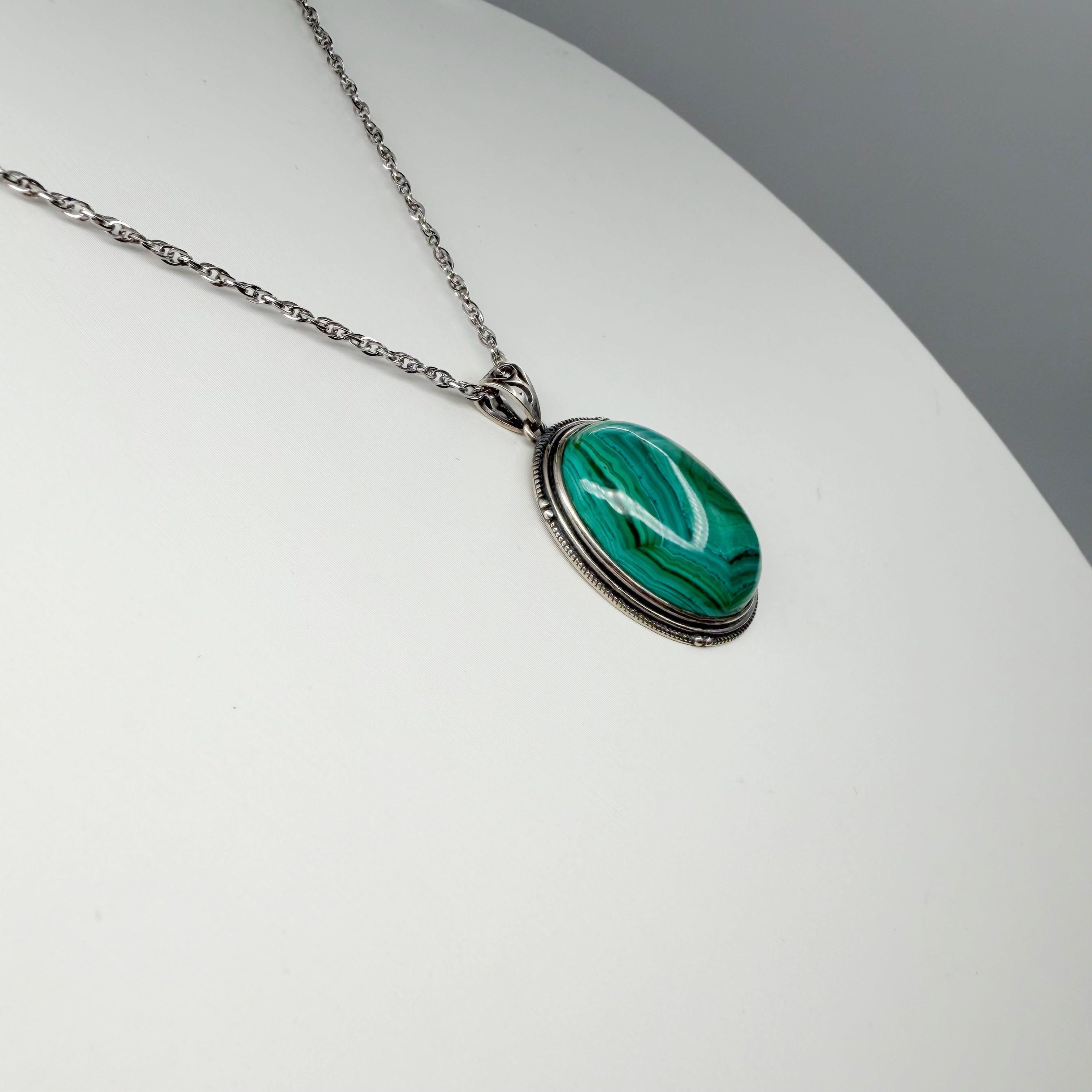 Ciondolo Malachite Ovale - Argento 925