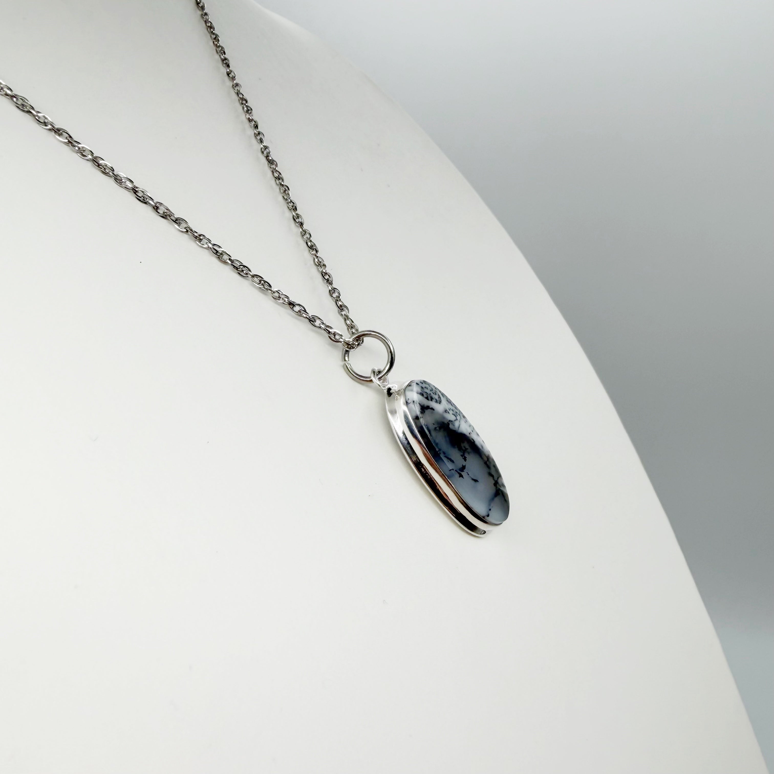 Ciondolo Opale Dendritico e Argento 925 - Ovale
