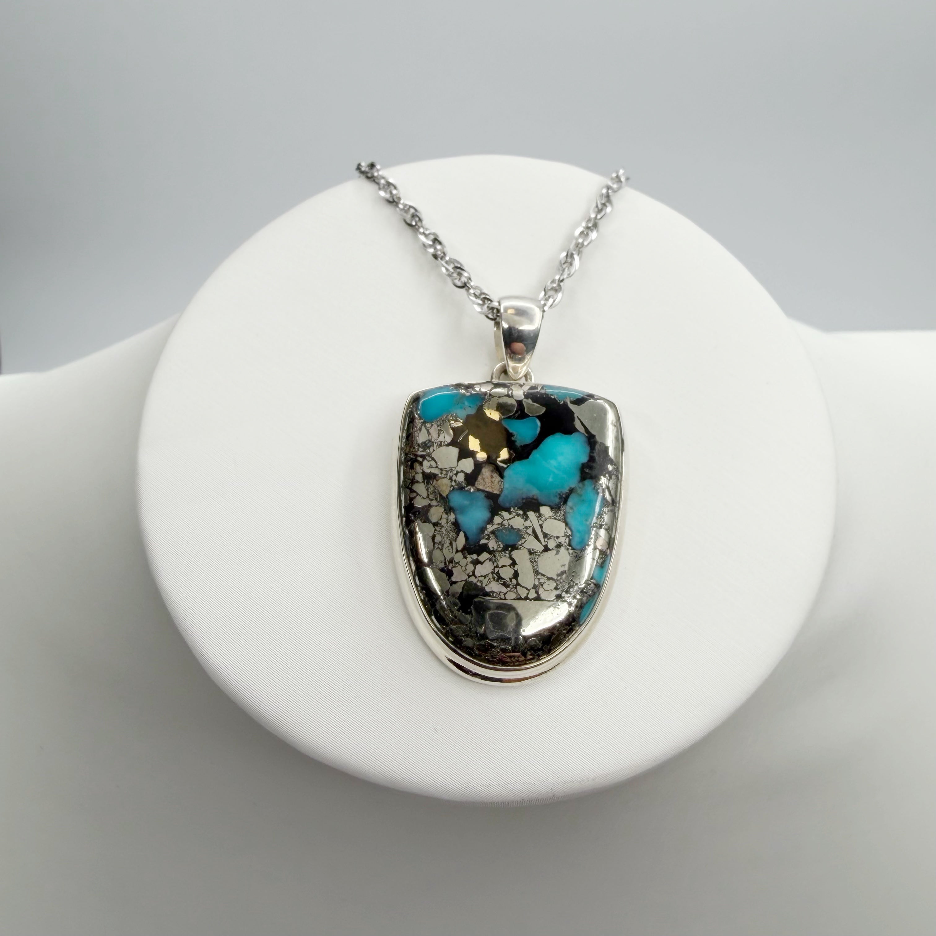 Ciondolo Turchese Naturale in Pirite | Argento 925