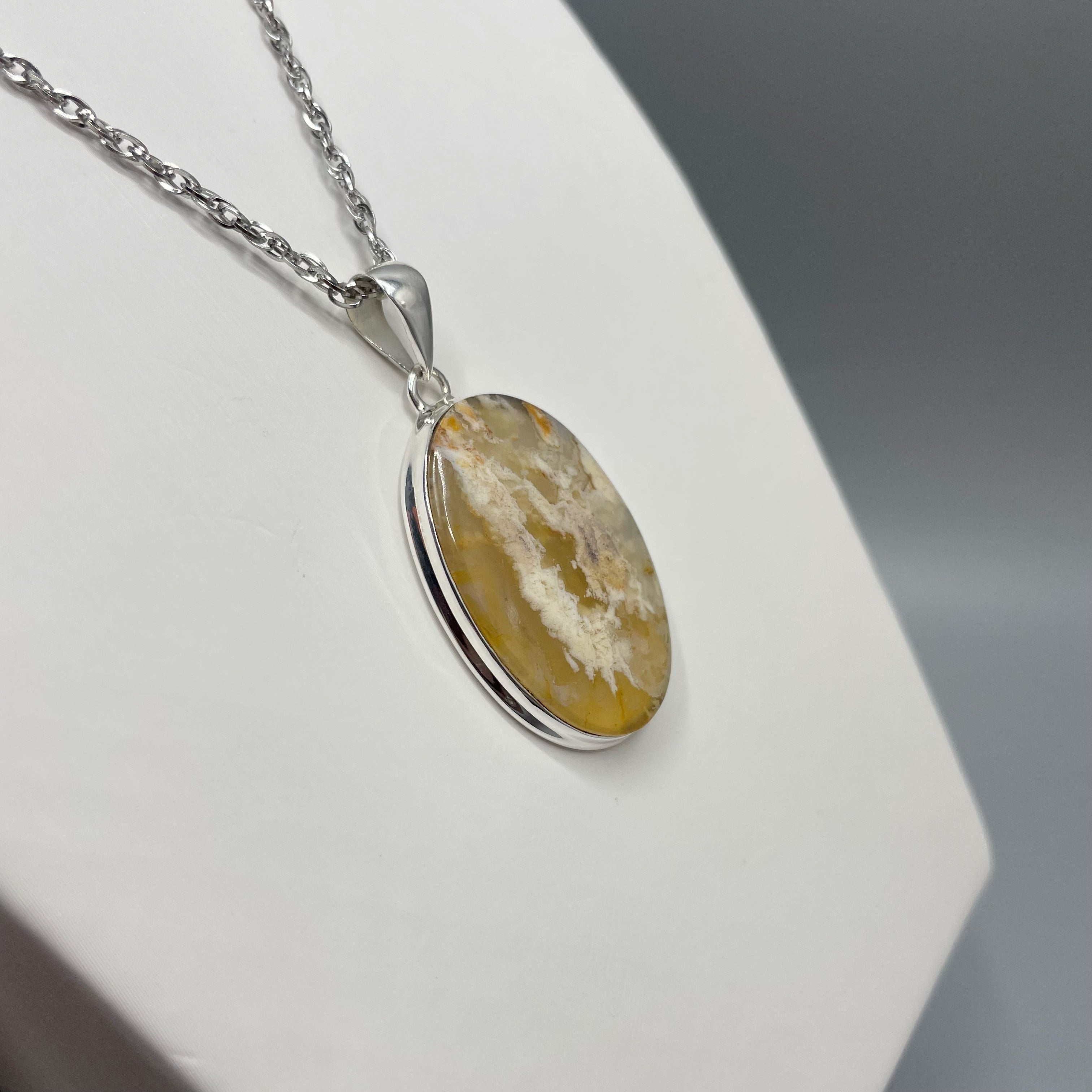 Ciondolo Agata Plume Ovale e Argento 925