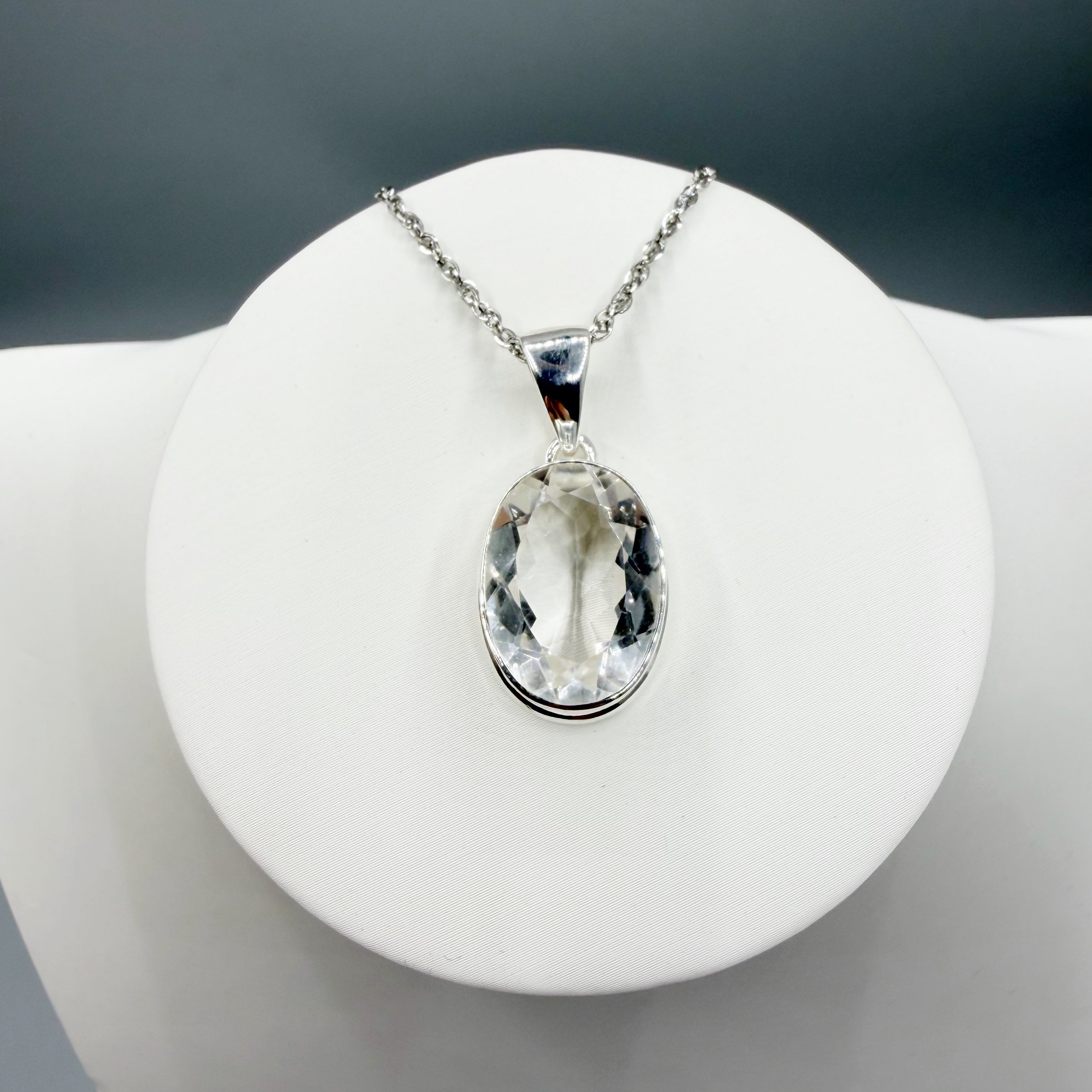 Ciondolo Cristallo di Rocca e Argento 925 - Ovale