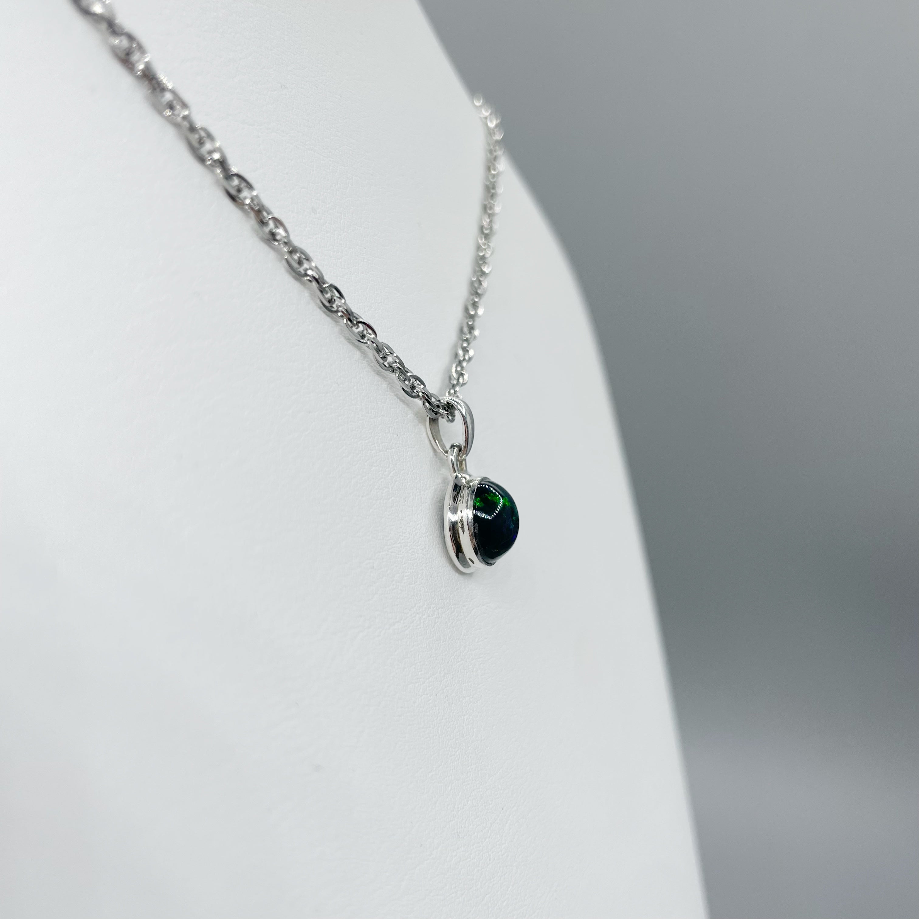 Ciondolo Opale Nero Chalama Tondo - Argento 925