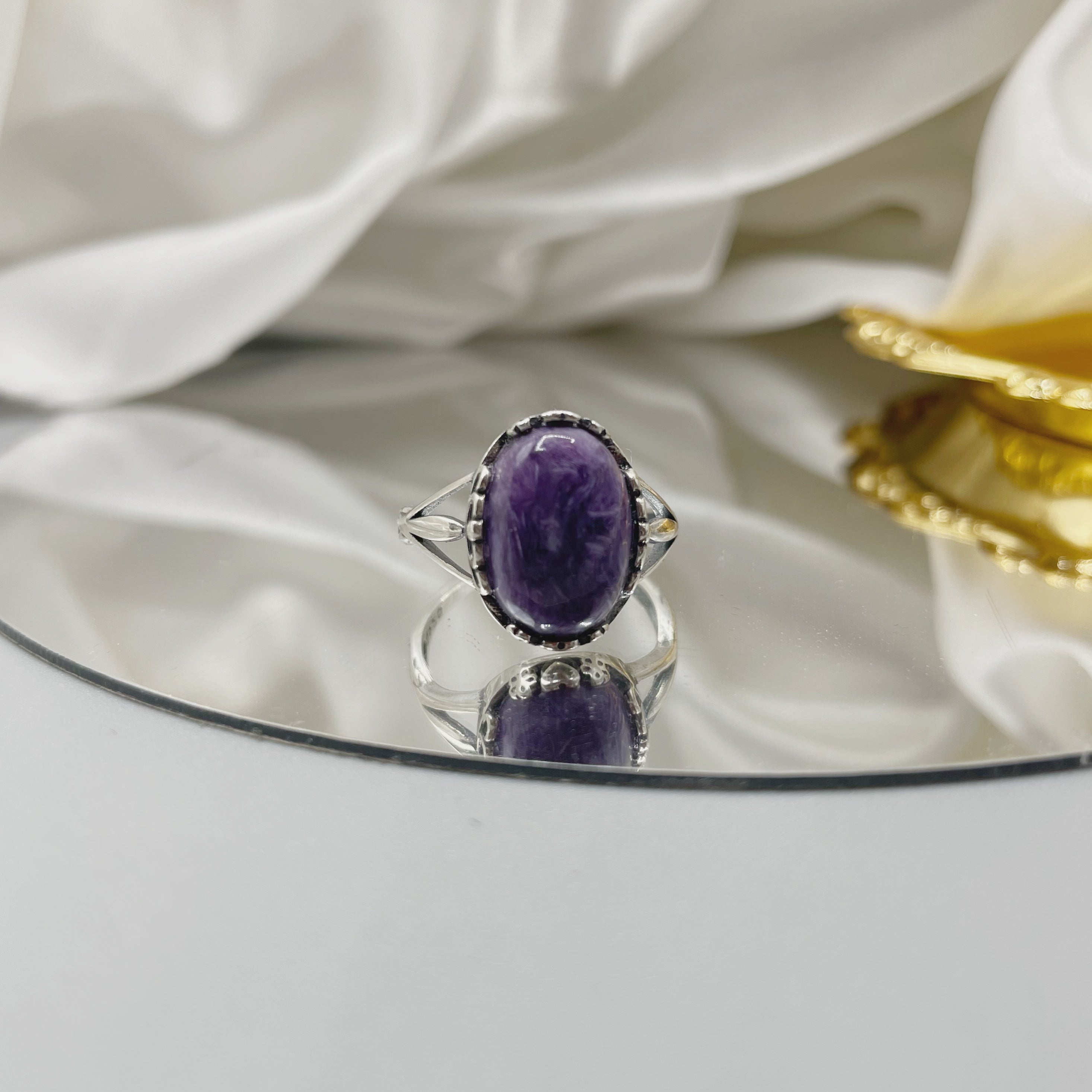 Anello Ciaroite Ovale e Argento 925