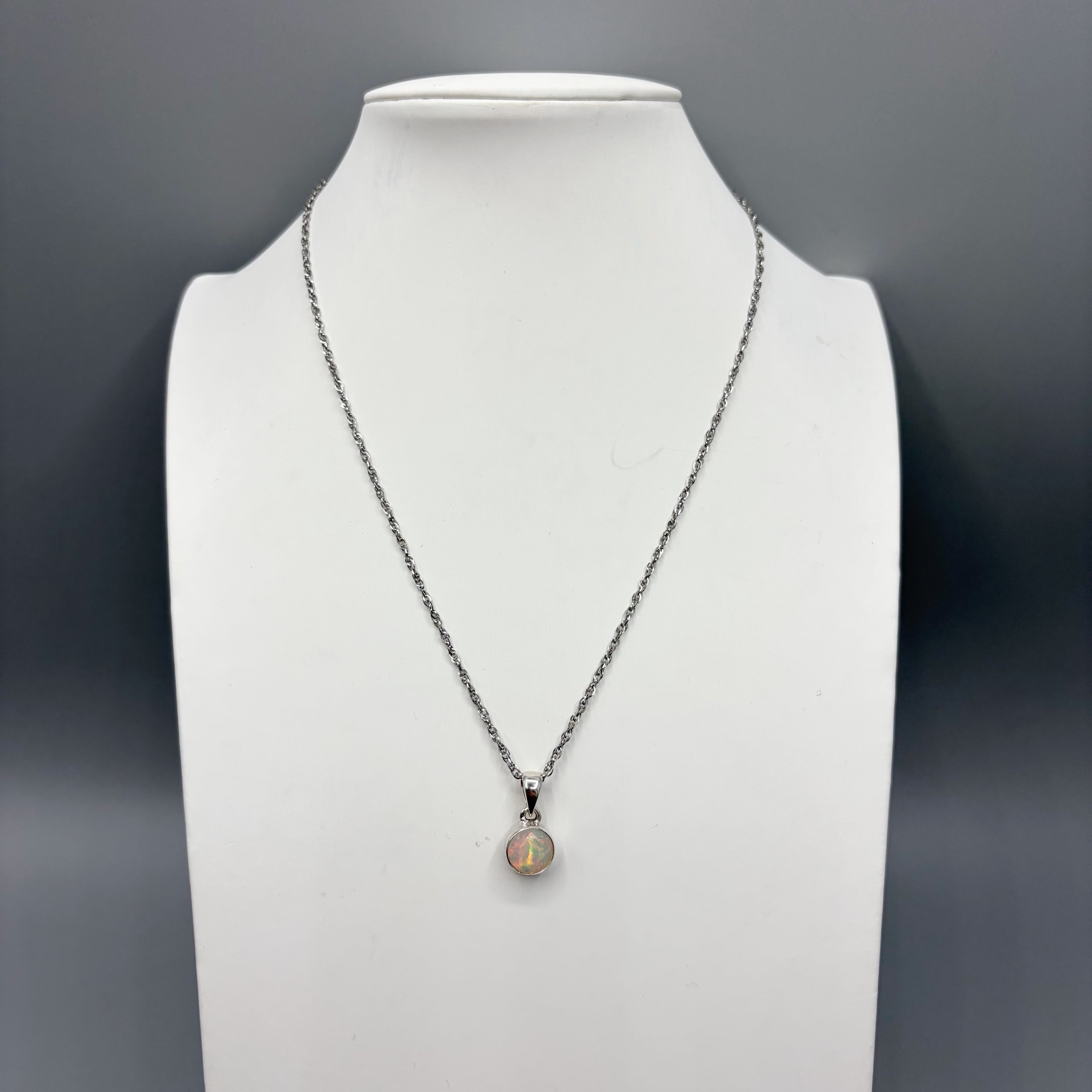 Ciondolo Opale Etiope Sfaccettato TONDO - Argento 925