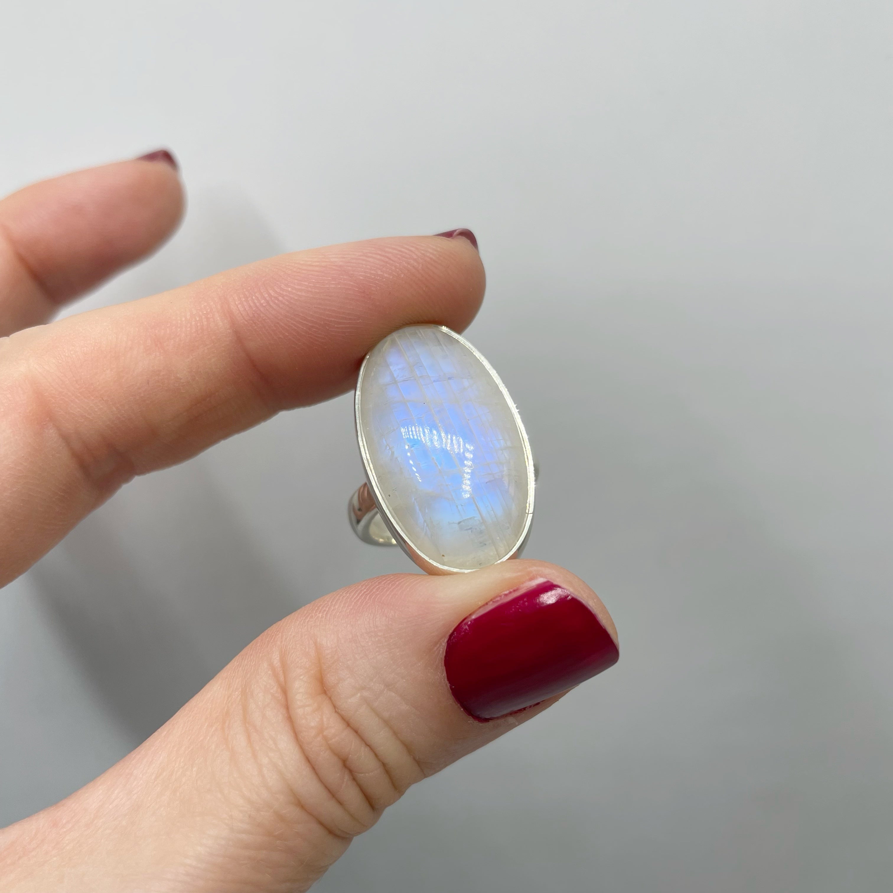 Anello Labradorite Bianca Ovale - Argento 925