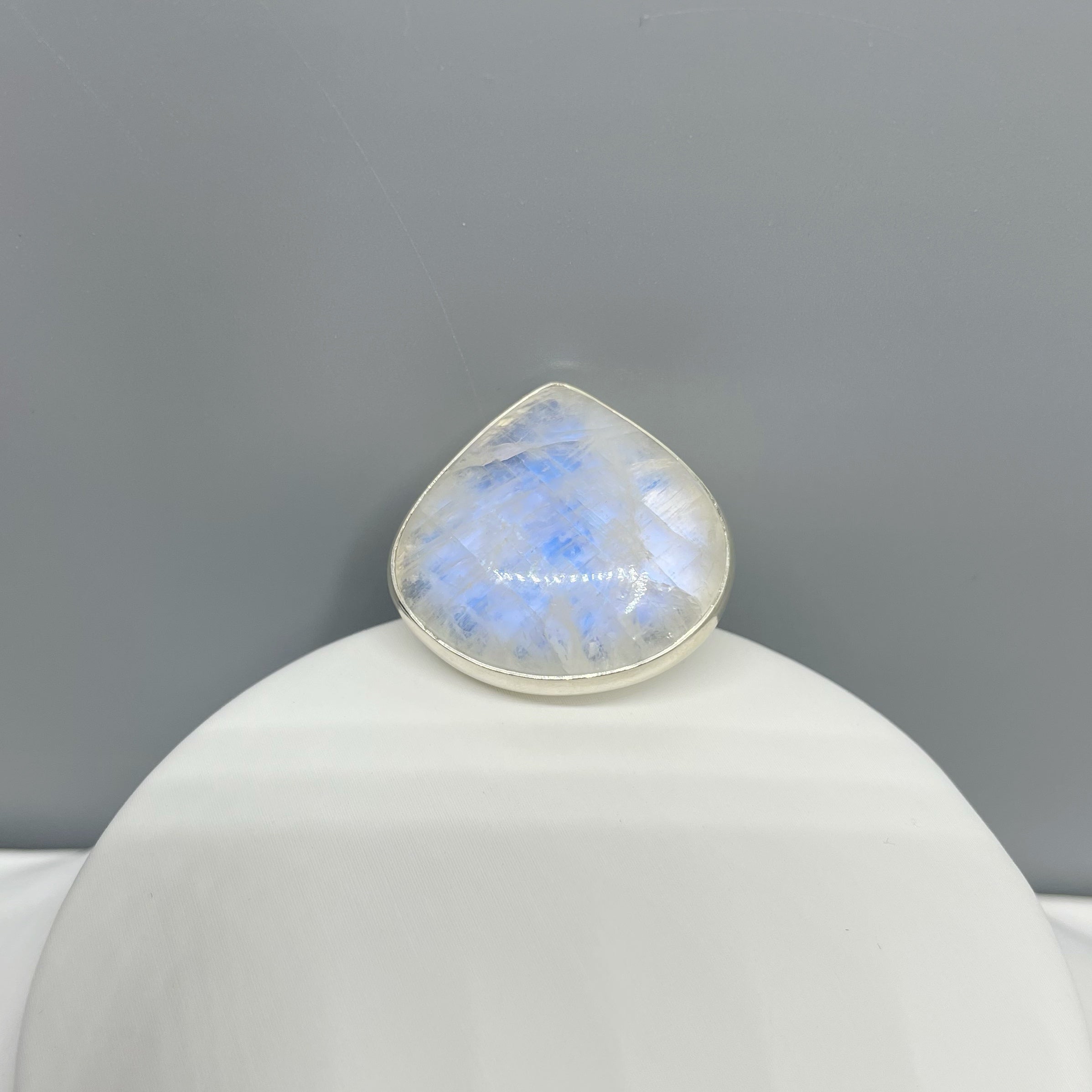 Anello Labradorite Bianca e Argento 925