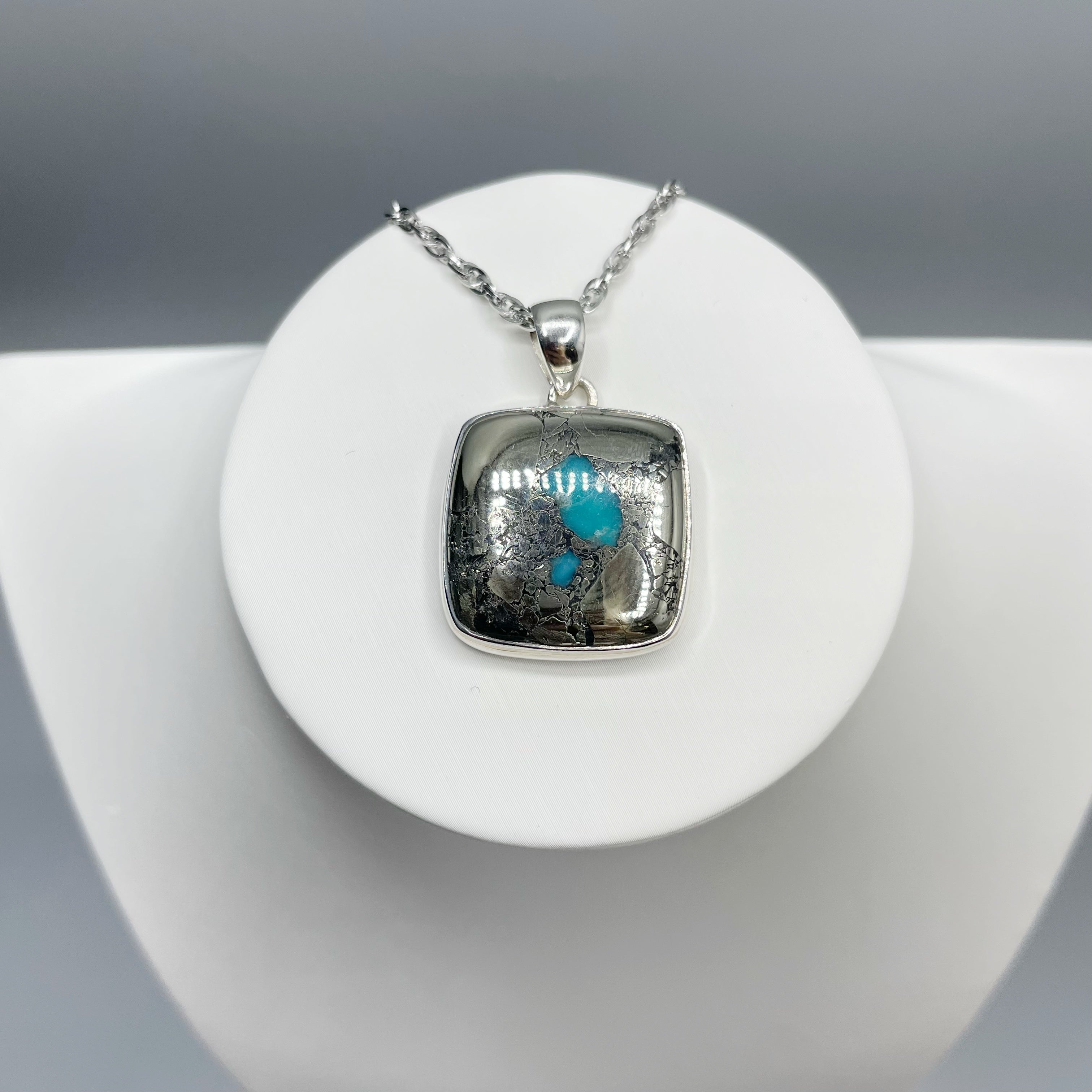 Ciondolo Turchese Naturale in Pirite | Argento 925 - Quadrato
