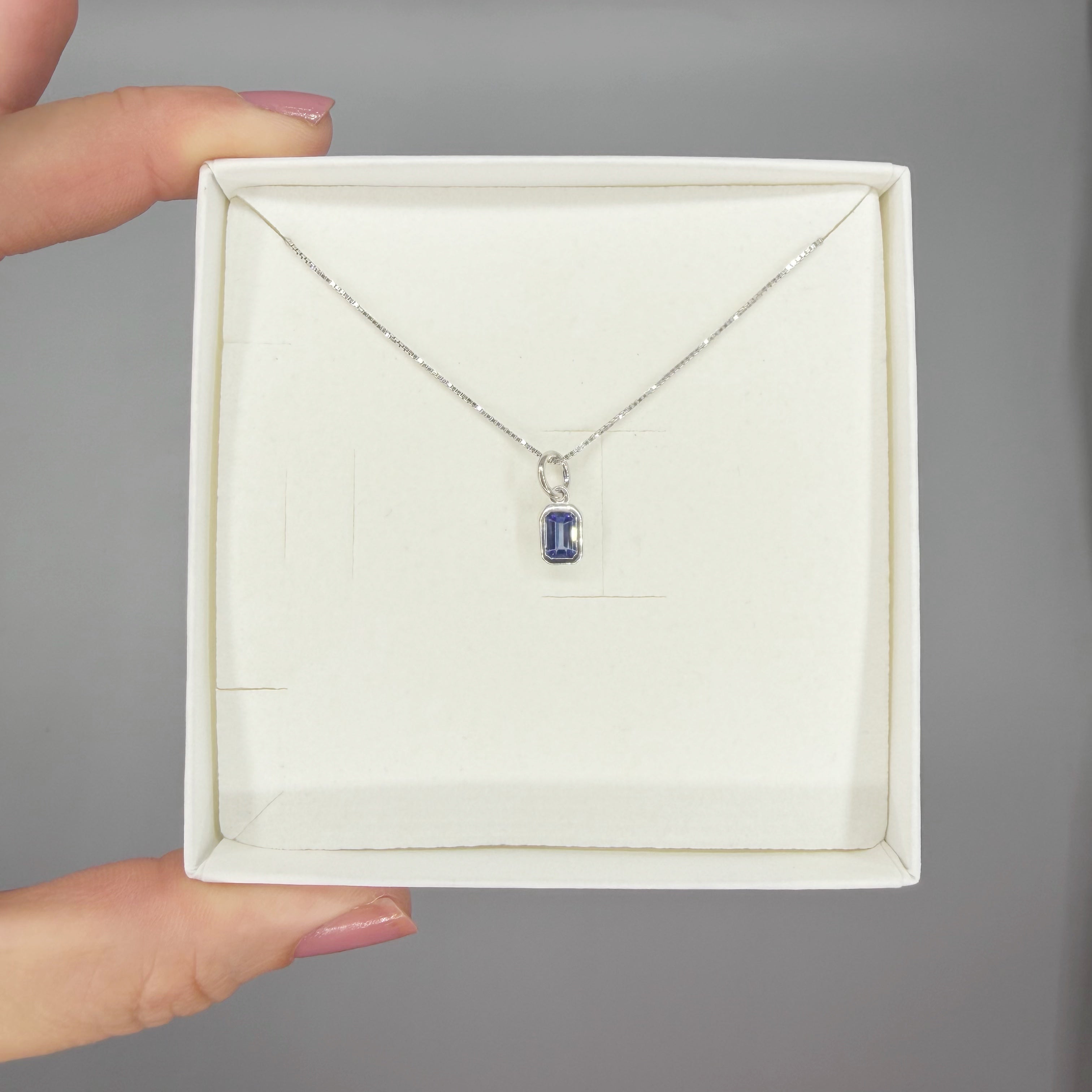 Ciondolo Punto Luce Tanzanite Argento 925 - Rettangolare