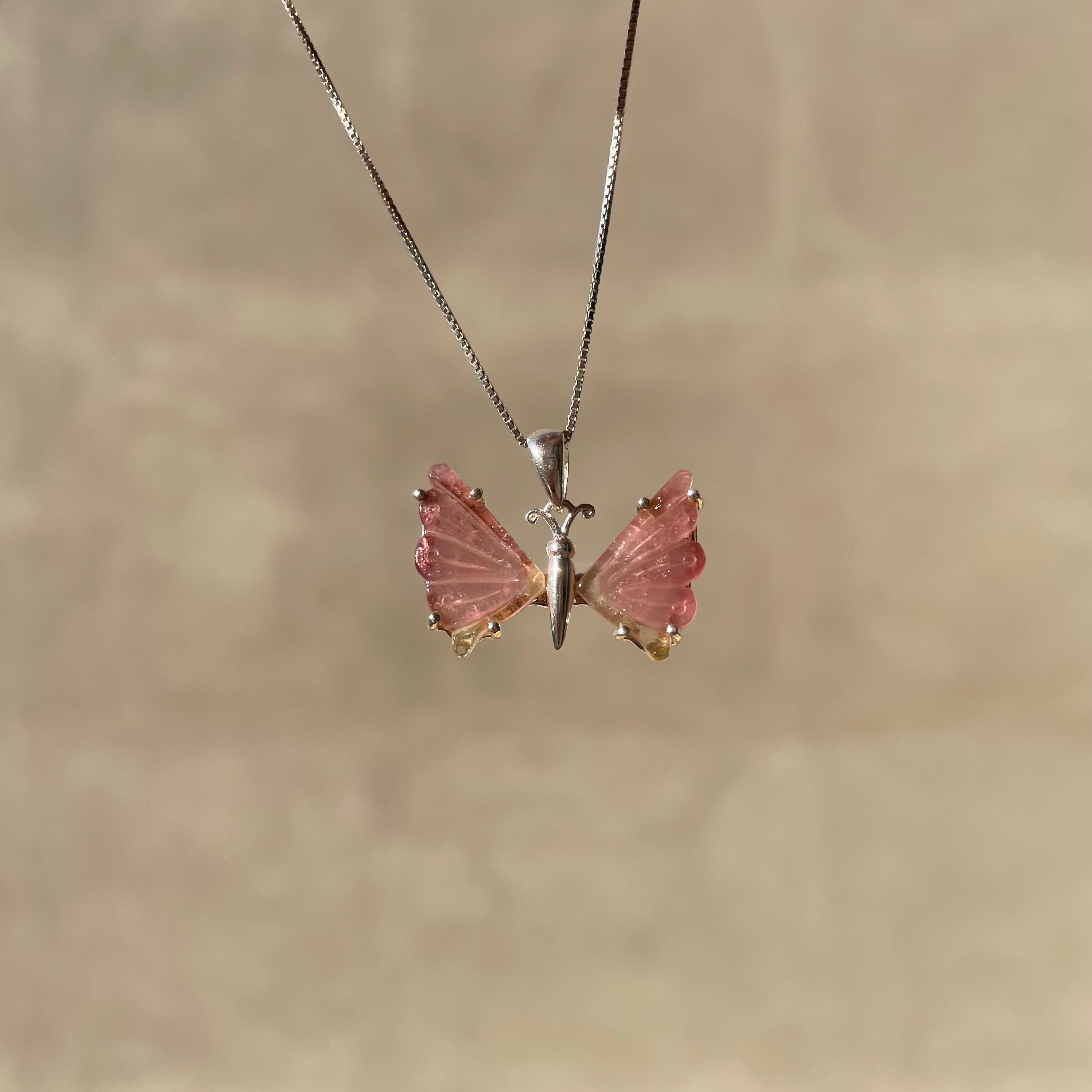 Ciondolo Farfalla Tormalina Rosa e Argento 925