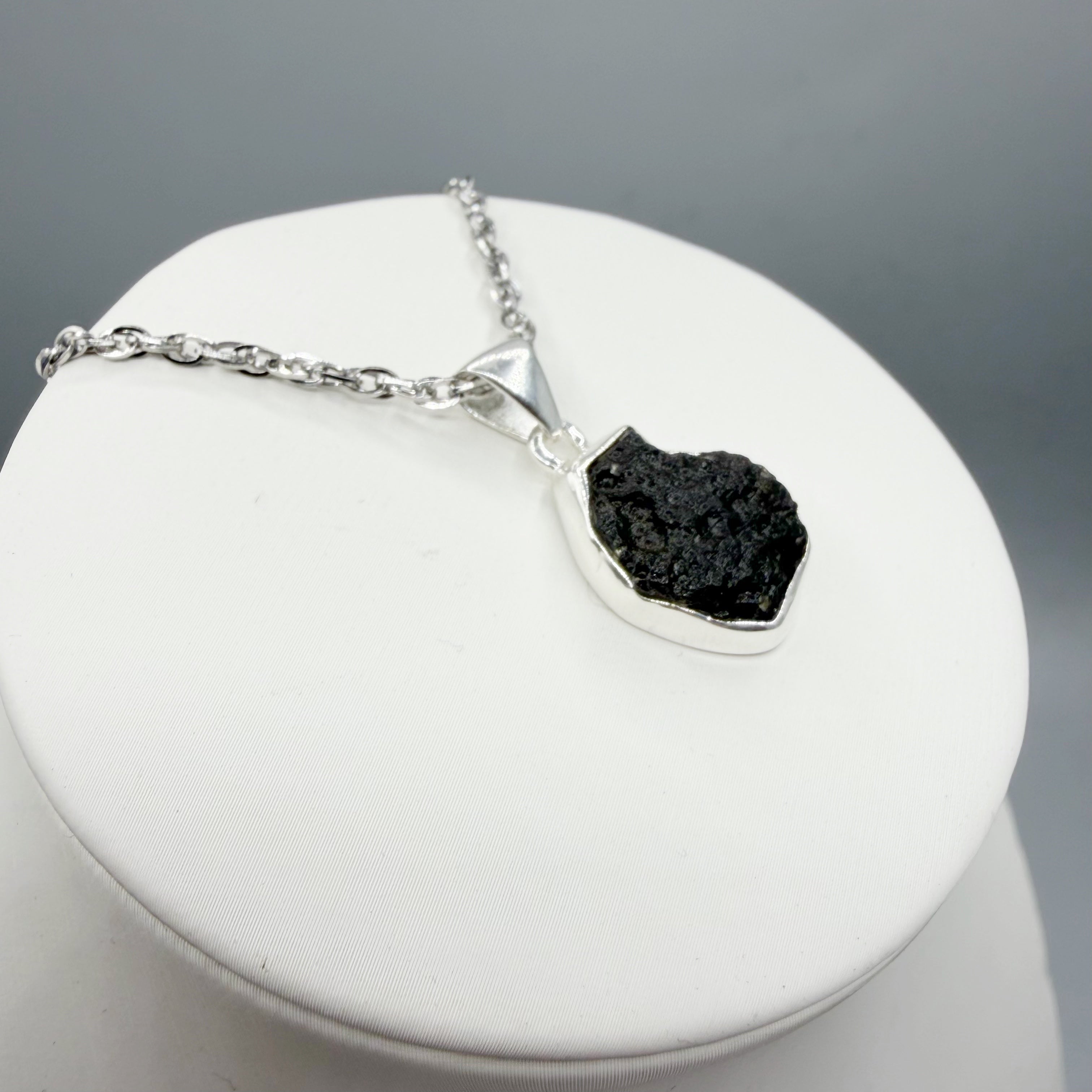 Ciondolo Moldavite Grezza e Argento 925 - tonda