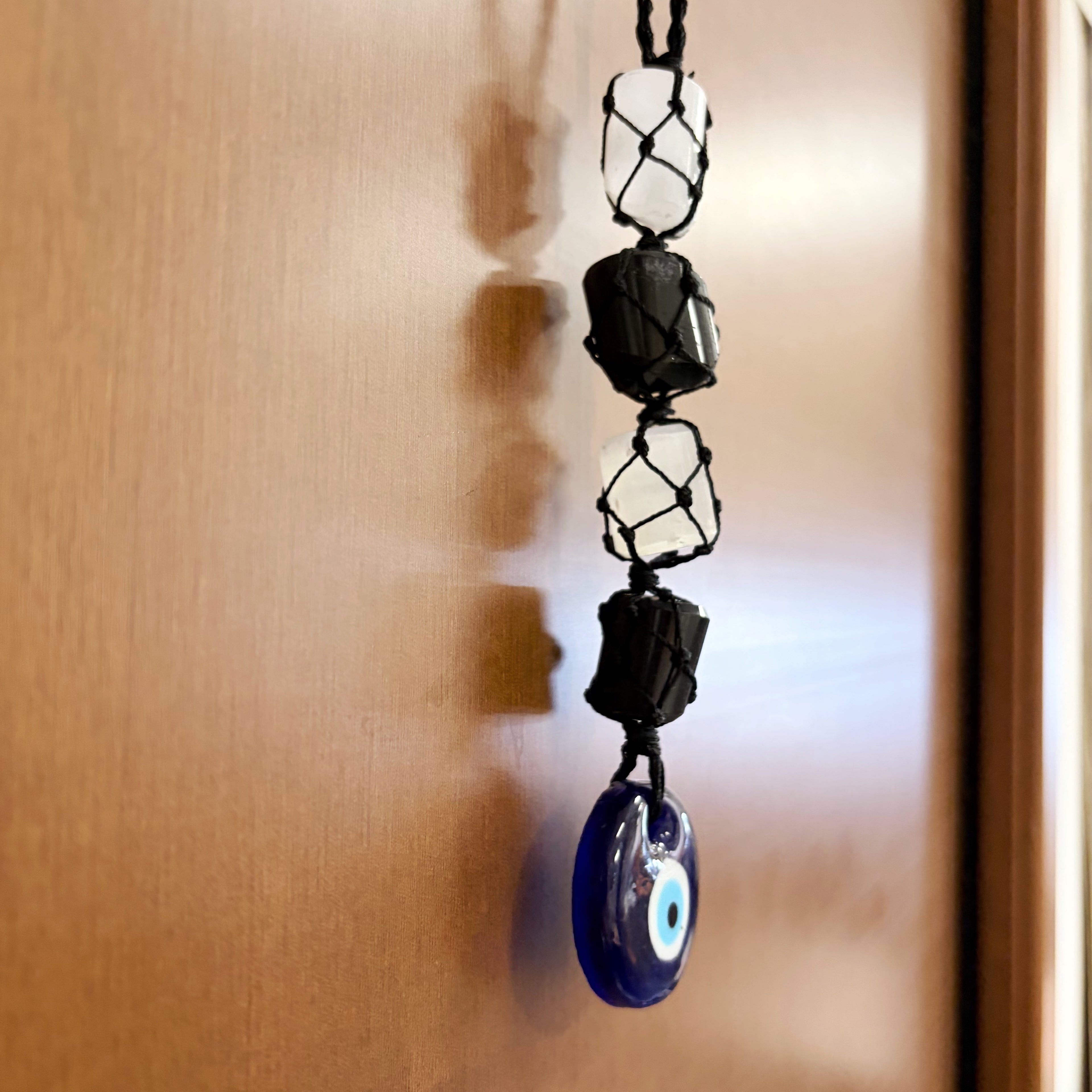 Talismano protettivo da Appendere - Tormalina, Selenite, Occhio protettivo