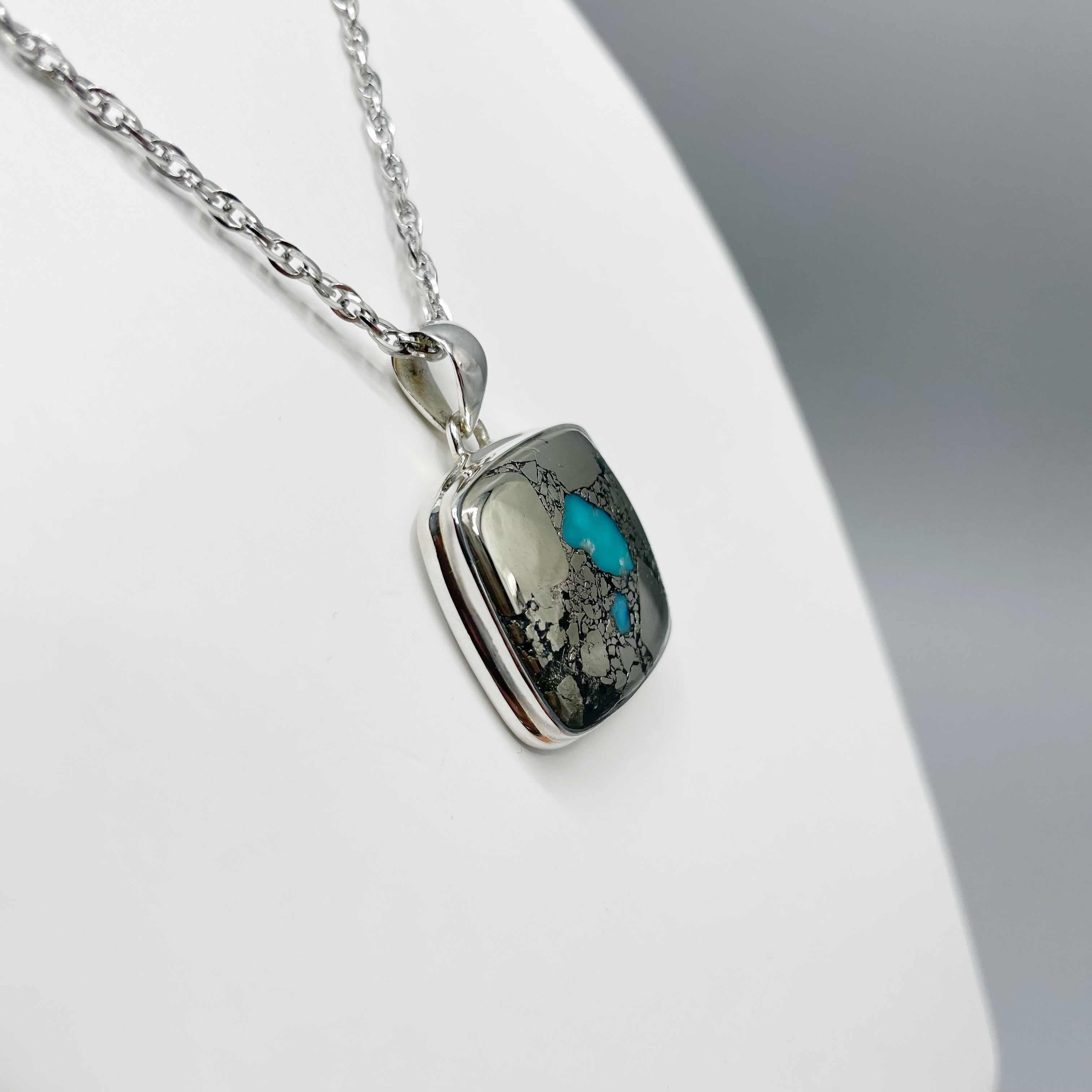 Ciondolo Turchese Naturale in Pirite | Argento 925 - Quadrato