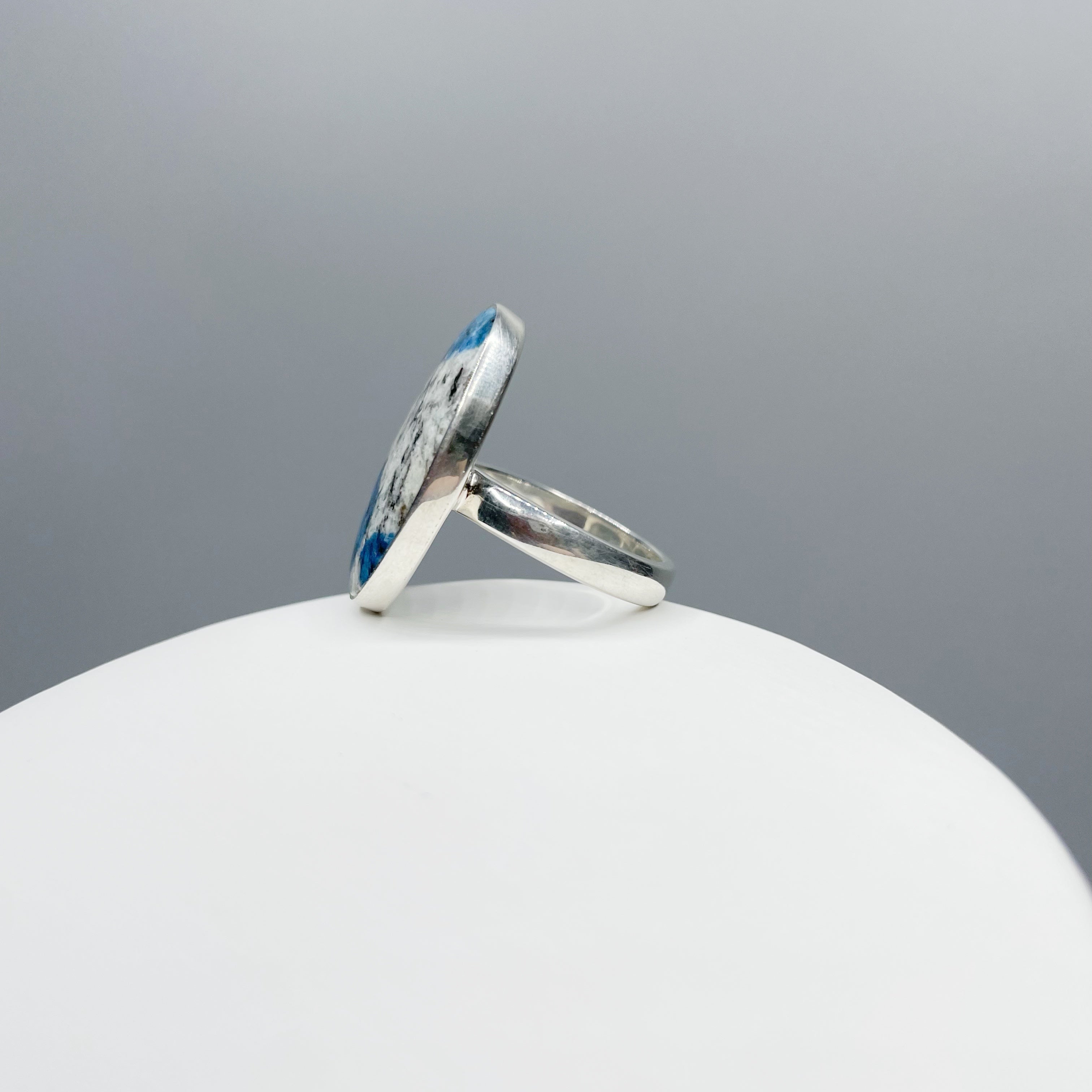 Anello Azzurrite in Granito (K2) e Argento 925