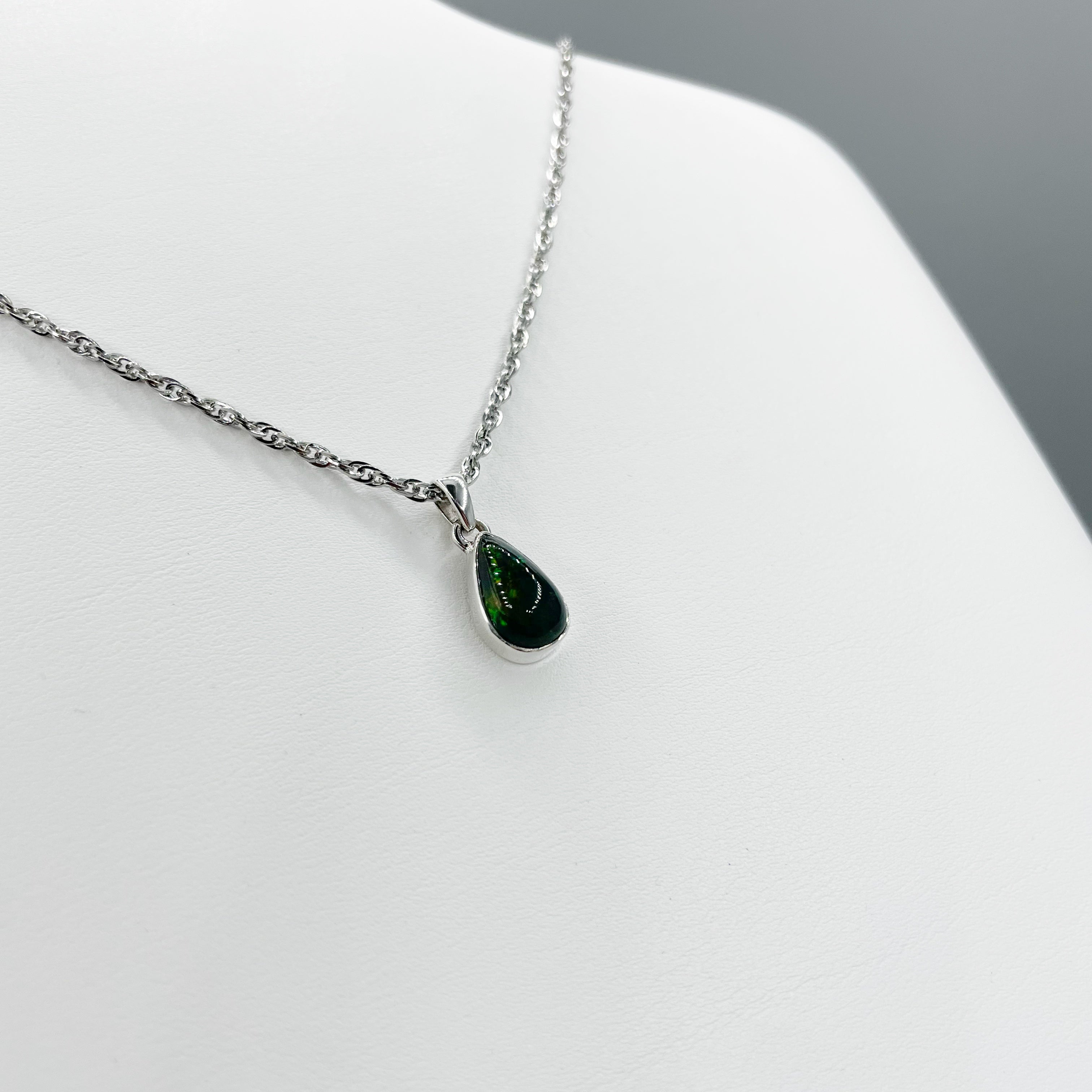 Ciondolo Opale Nero Chalama Goccia - Argento 925