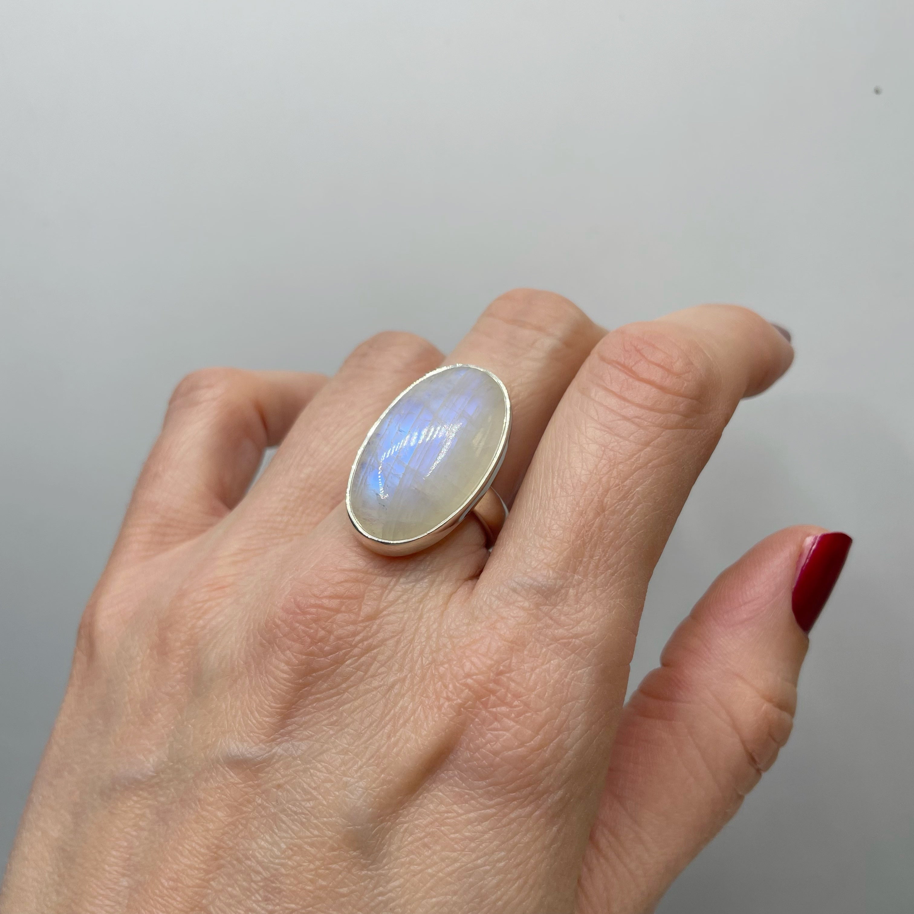 Anello Labradorite Bianca Ovale - Argento 925