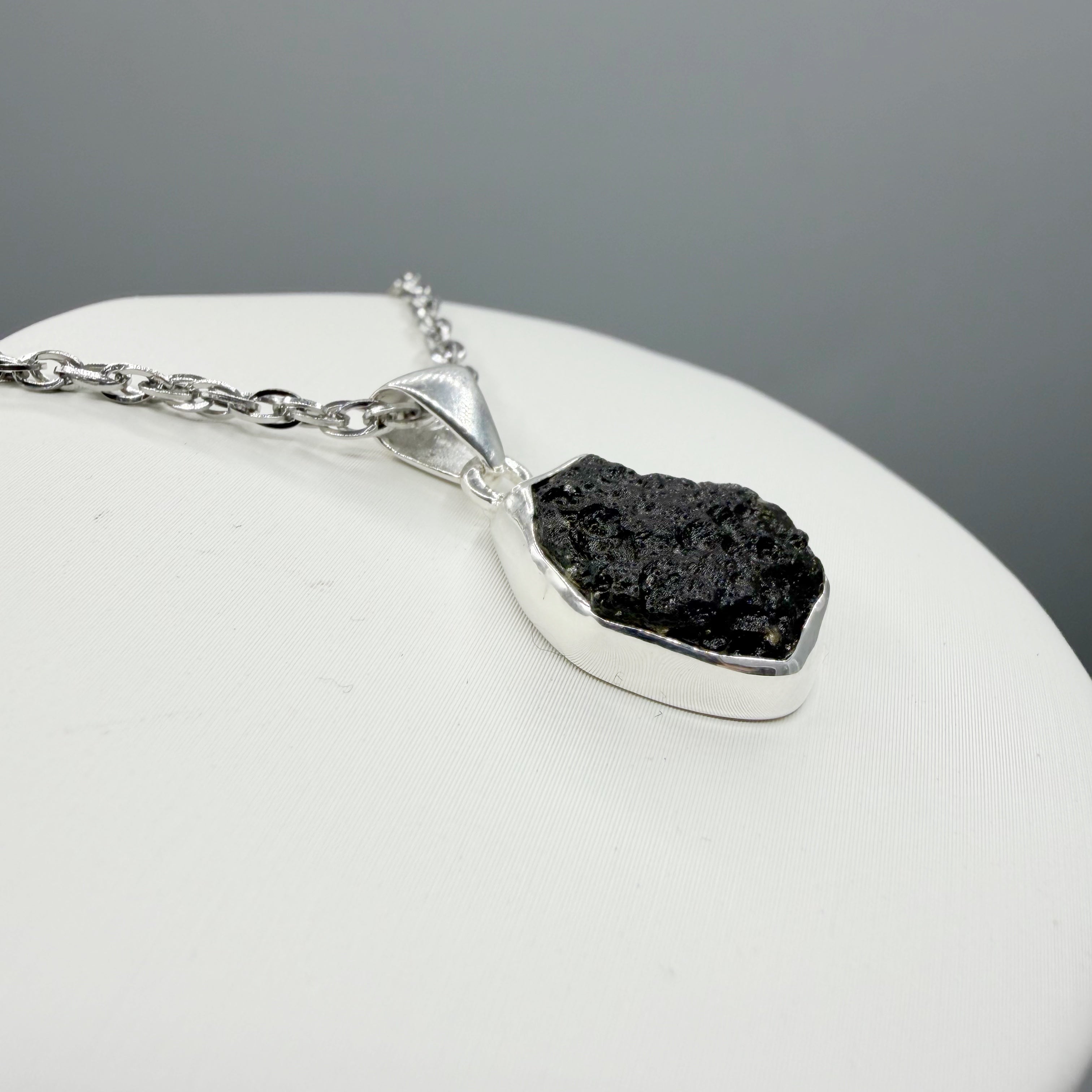 Ciondolo Moldavite Grezza e Argento 925 - tonda