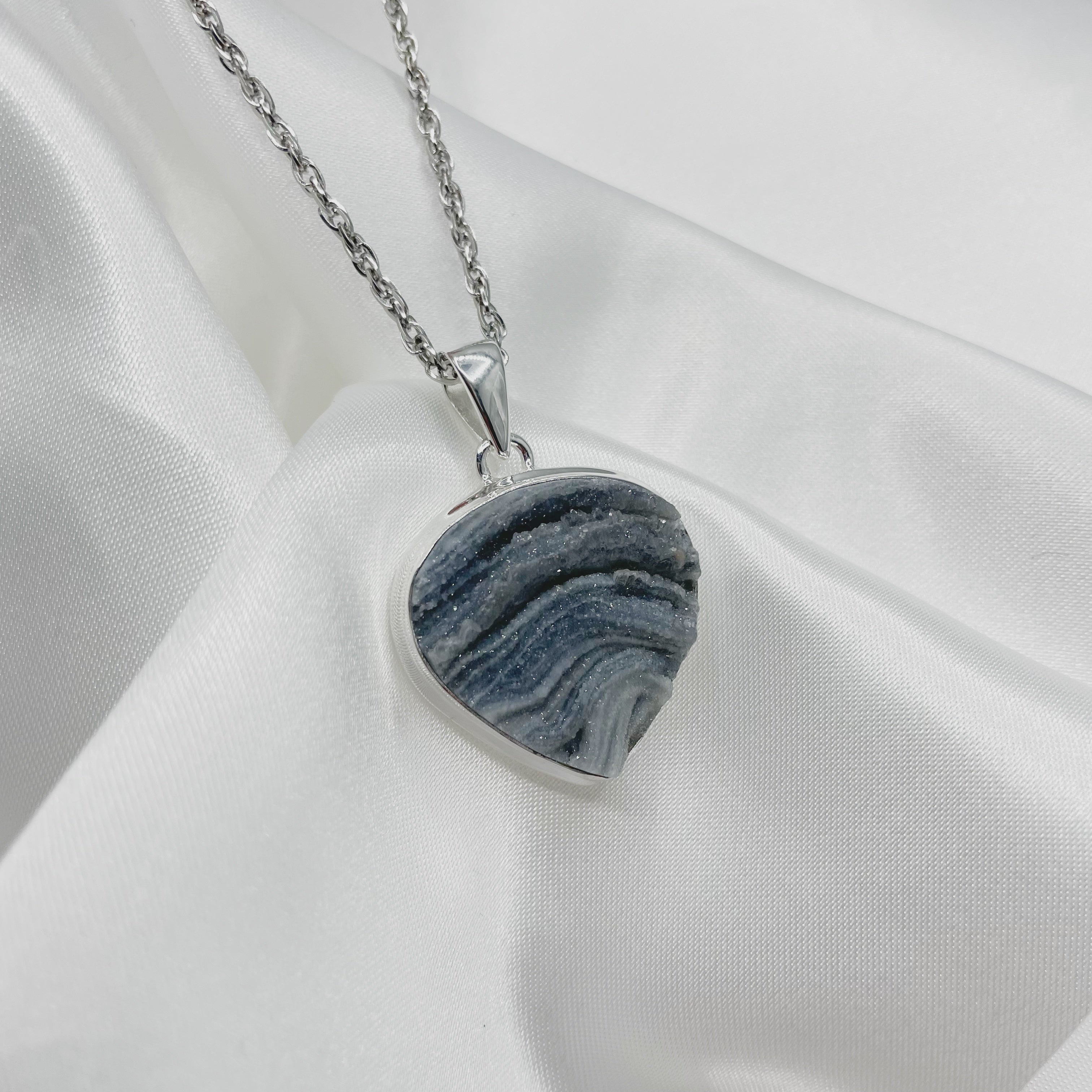 Ciondolo Desert Druzy Triangolare - Argento 925