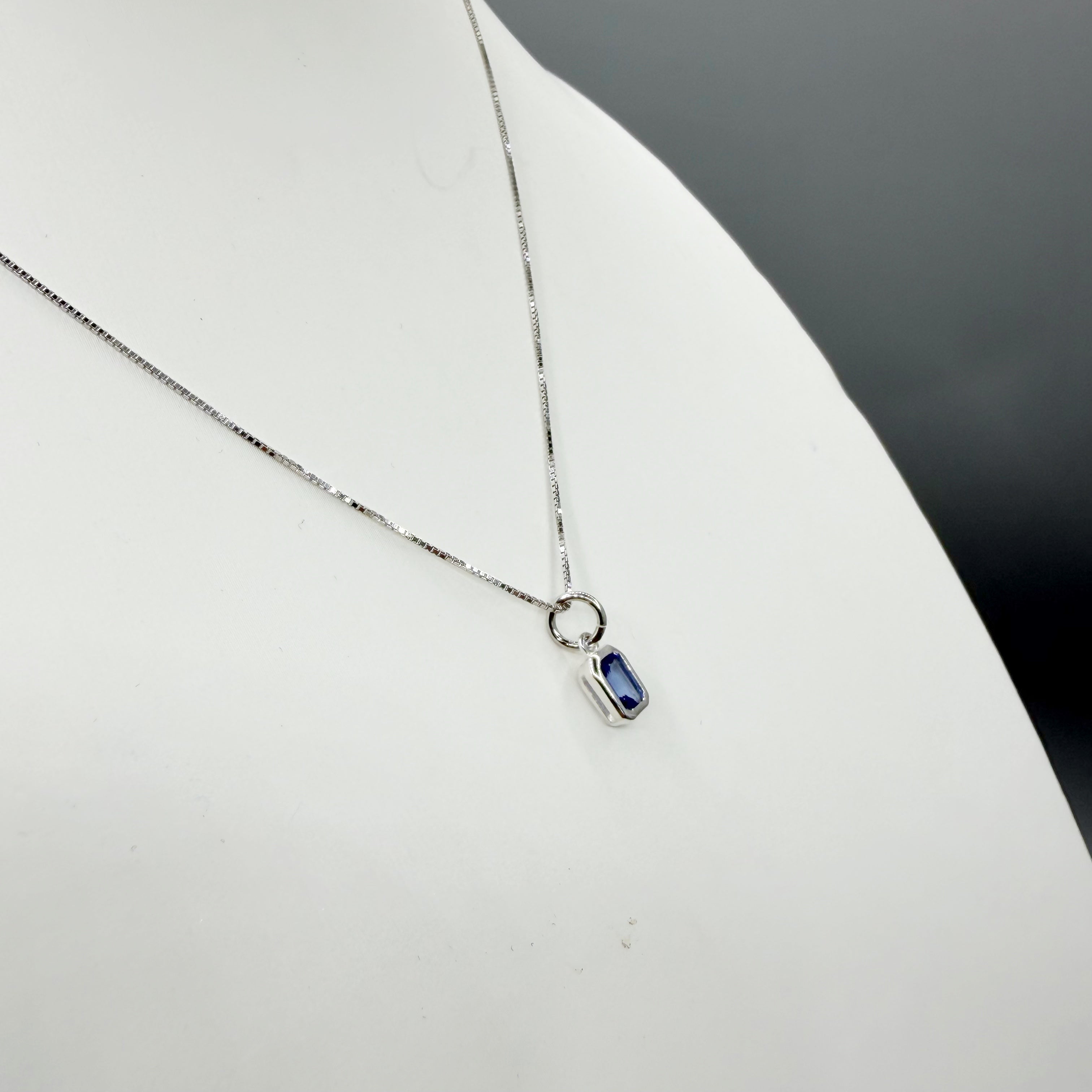 Ciondolo Punto Luce Tanzanite Argento 925 - Rettangolare