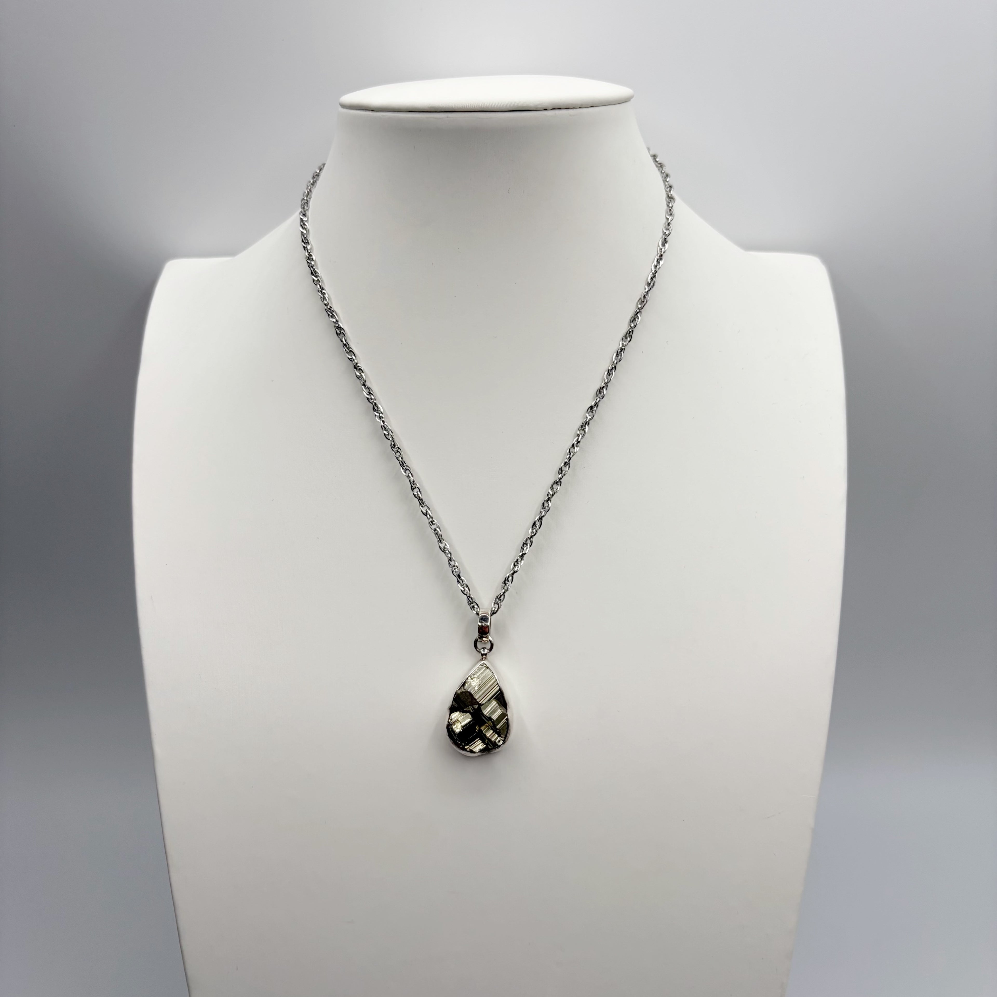 Ciondolo Pirite Grezza - Argento 925 - A Goccia