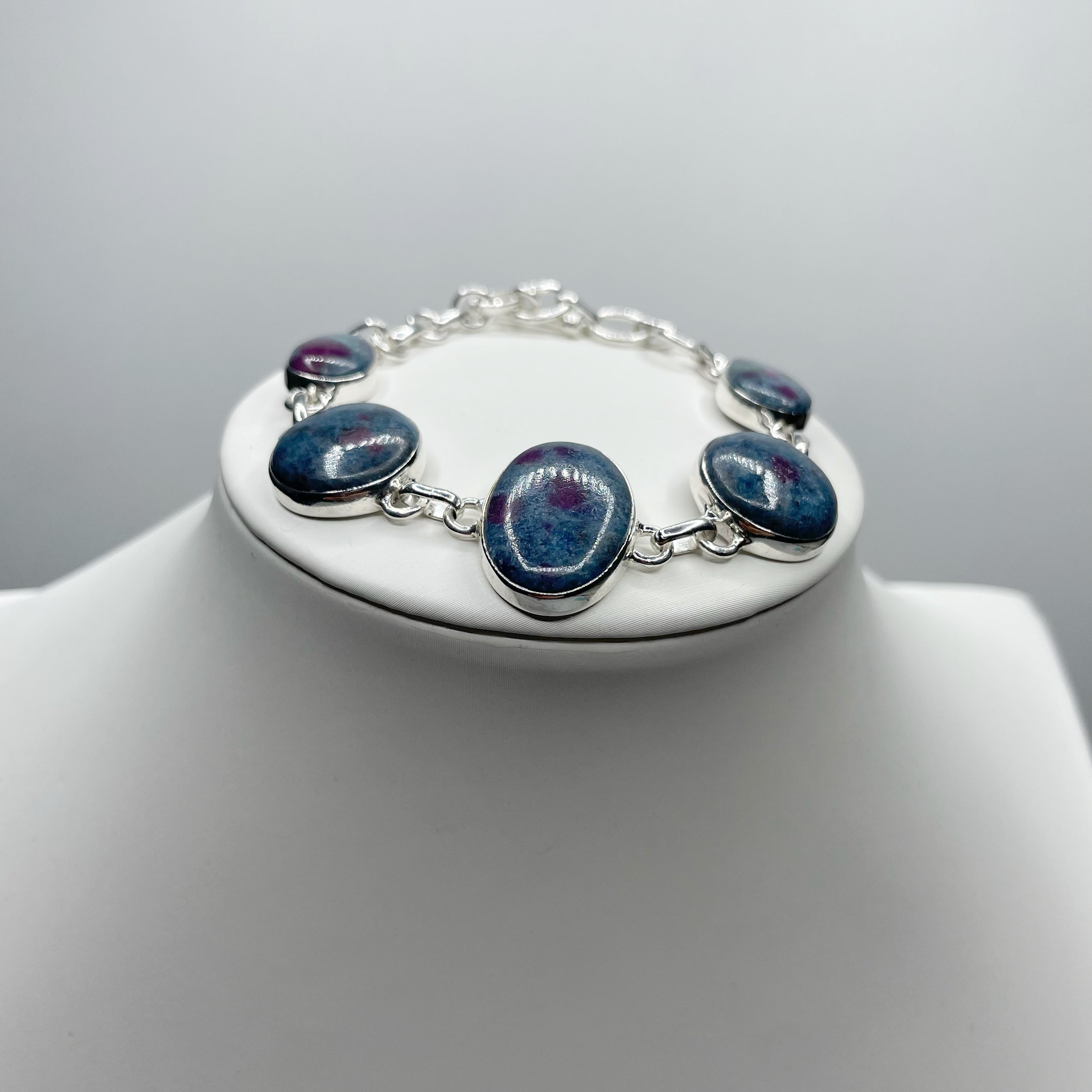 Bracciale Rubino in Cianite - Argento 925 - Ovale