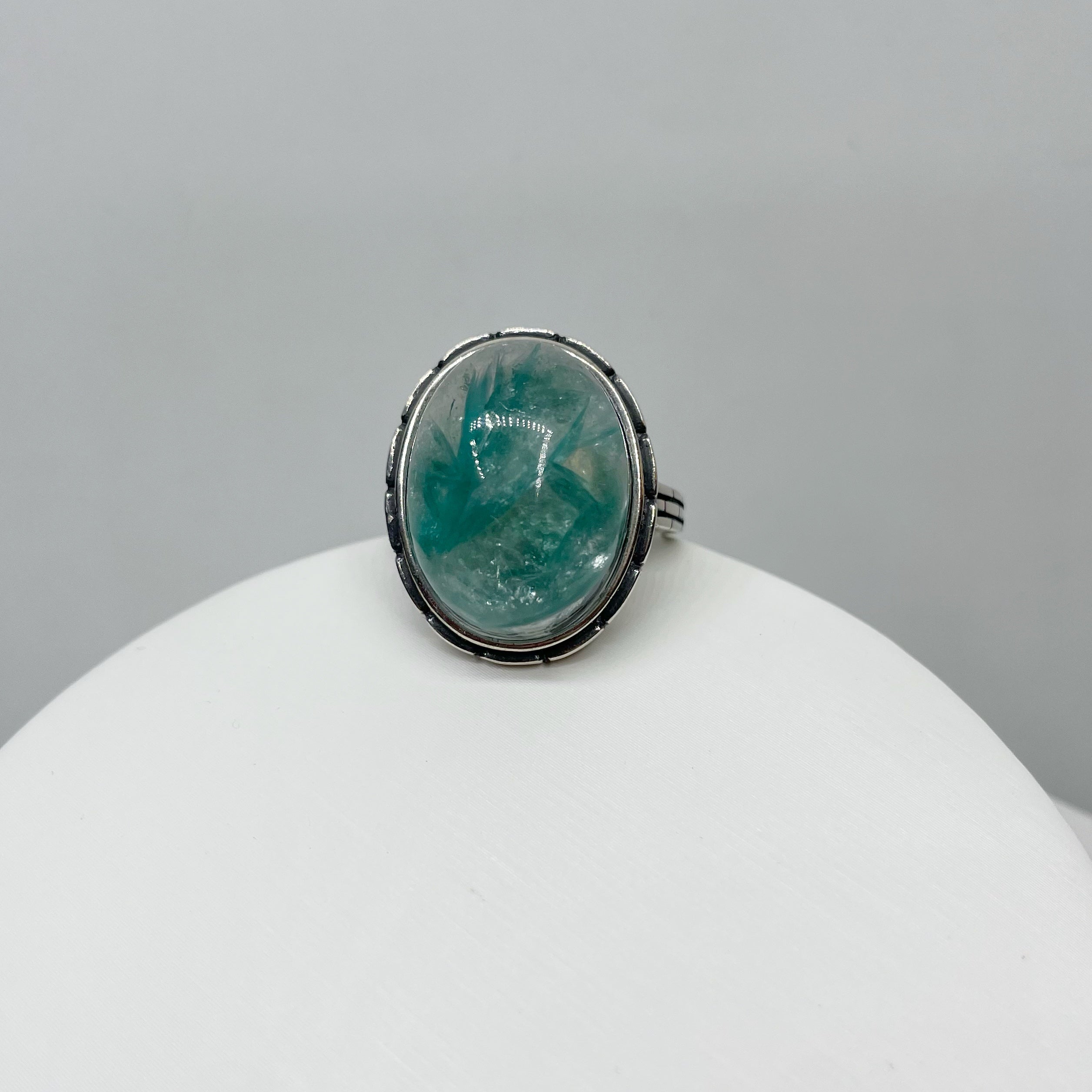 Anello Lepidolite Verde Ovale - Argento 925