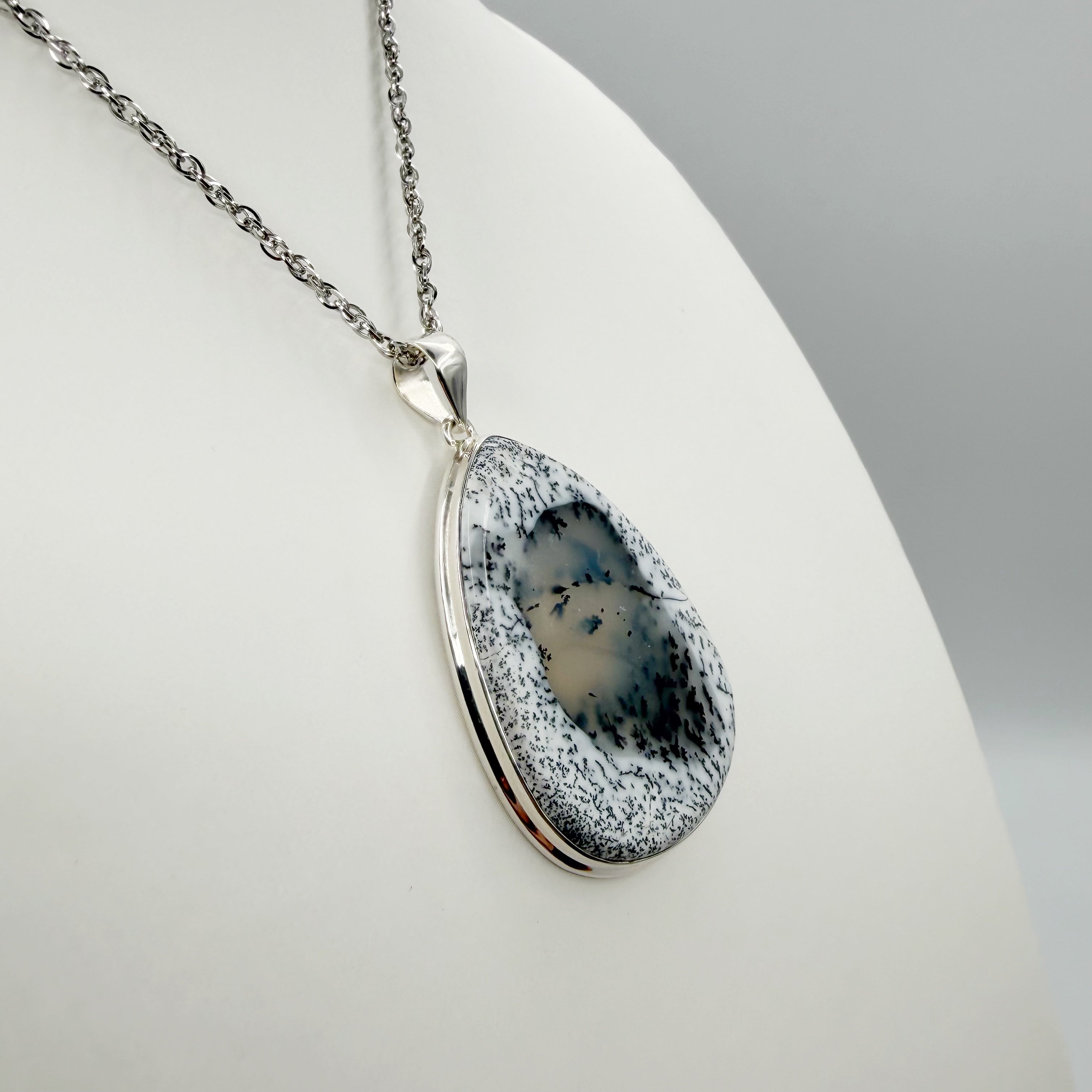 Ciondolo Opale Dendritico e Argento 925