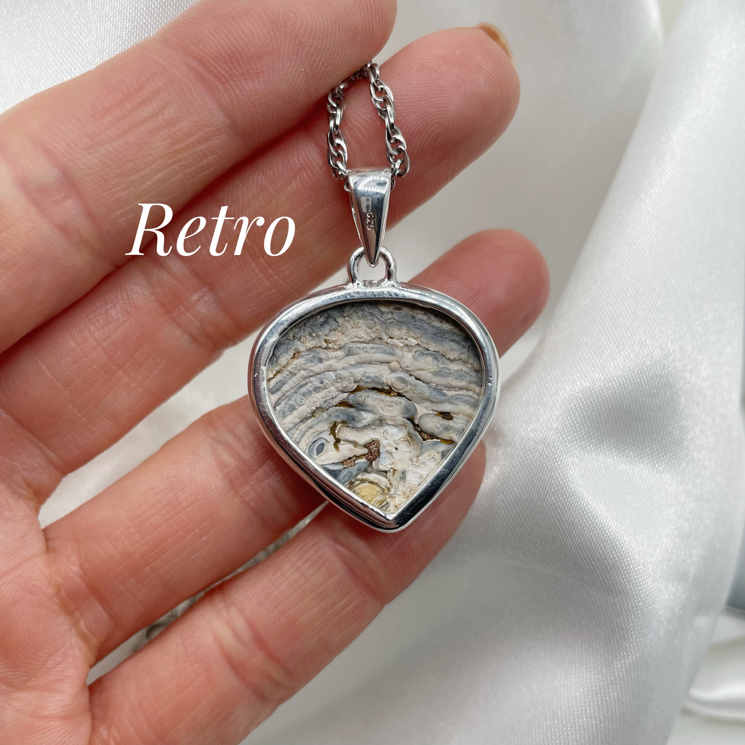 Ciondolo Desert Druzy Triangolare - Argento 925