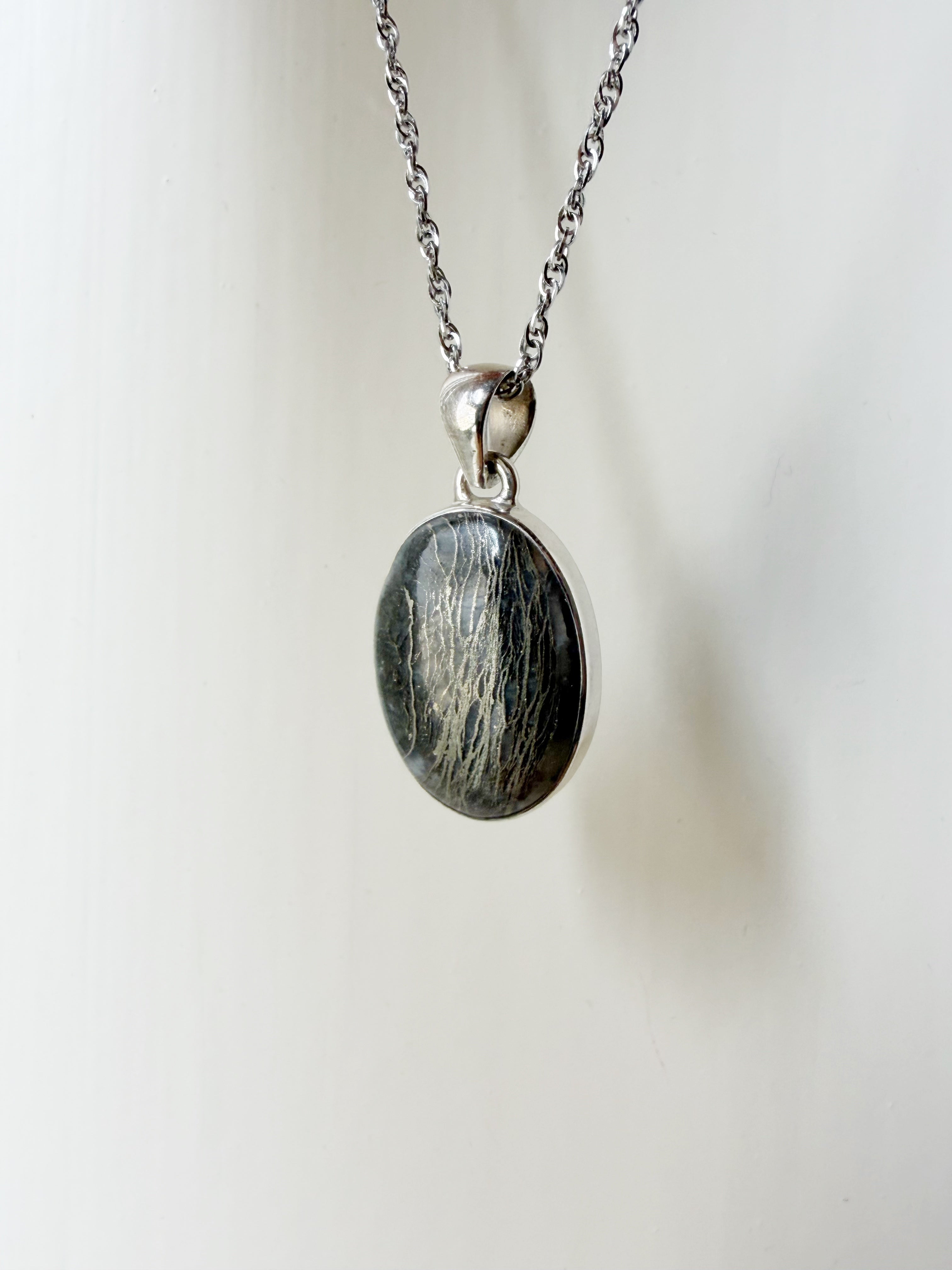 Ciondolo Pirite Feather (piuma) - Argento 925
