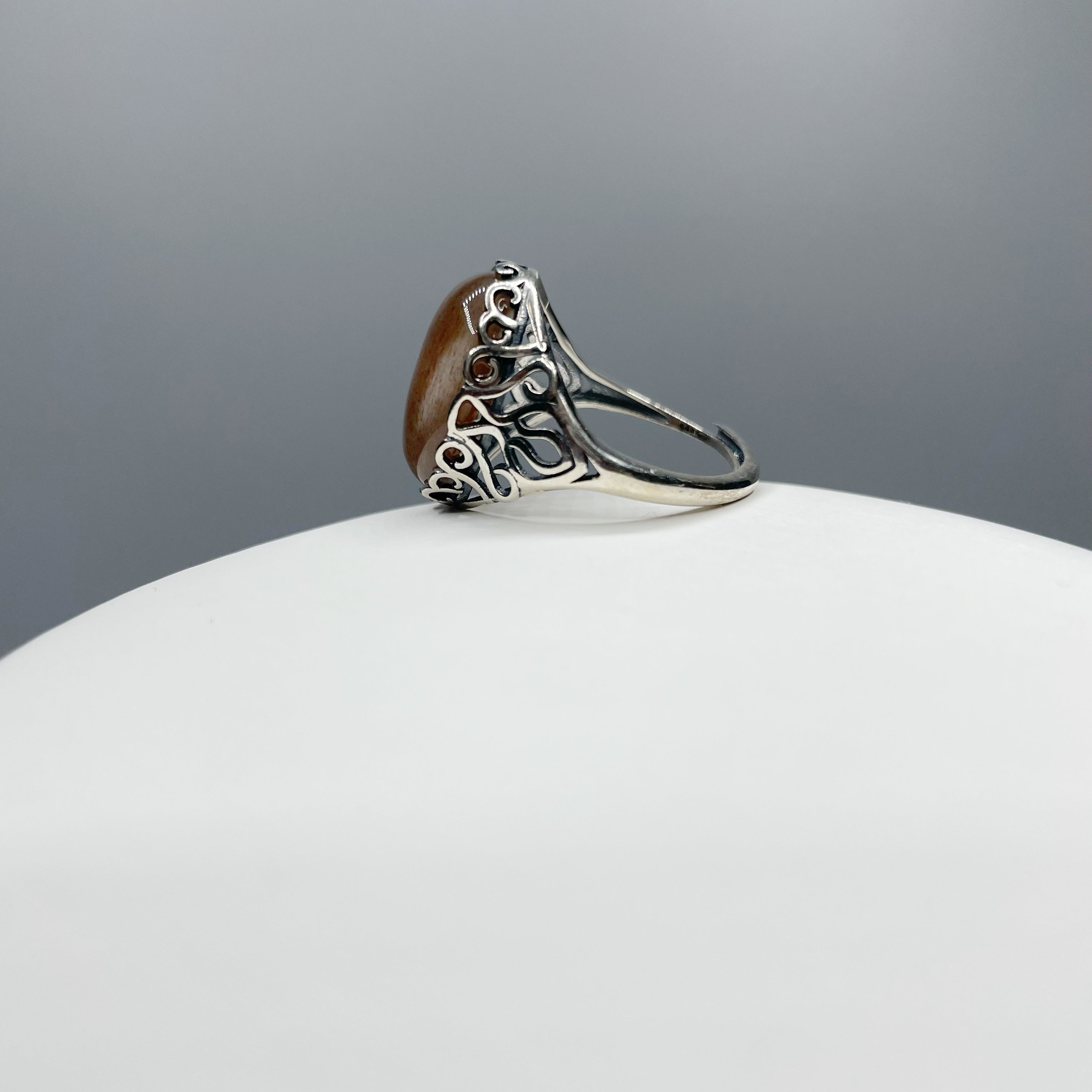 Anello Pietra del Sole e Argento 925