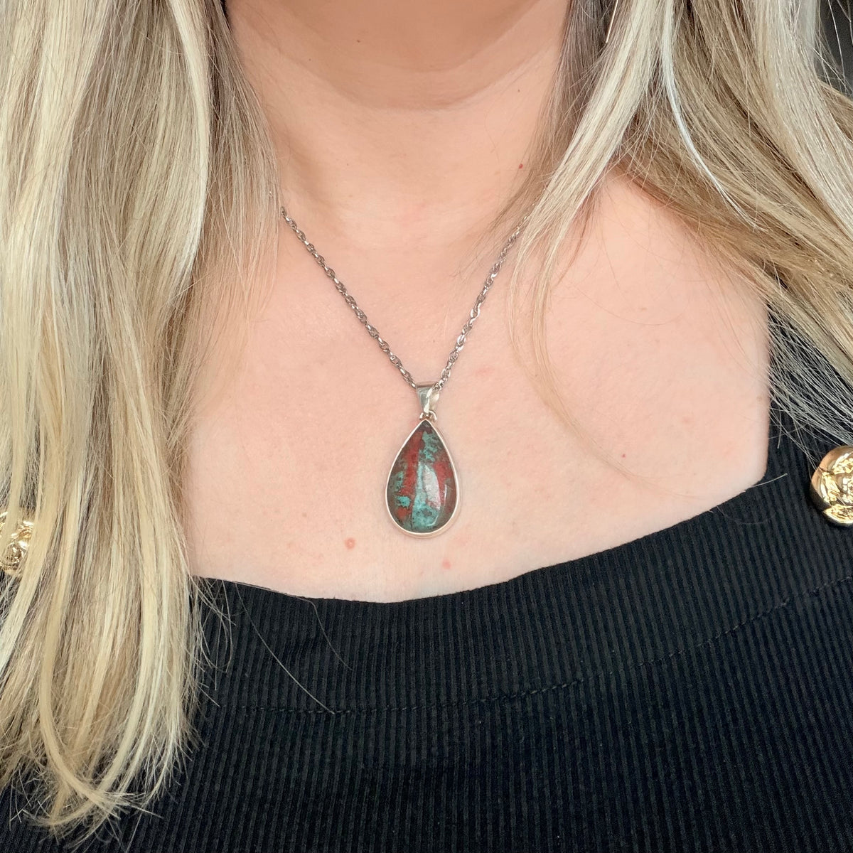 Ciondolo Cuprite e Argento 925 - Goccia