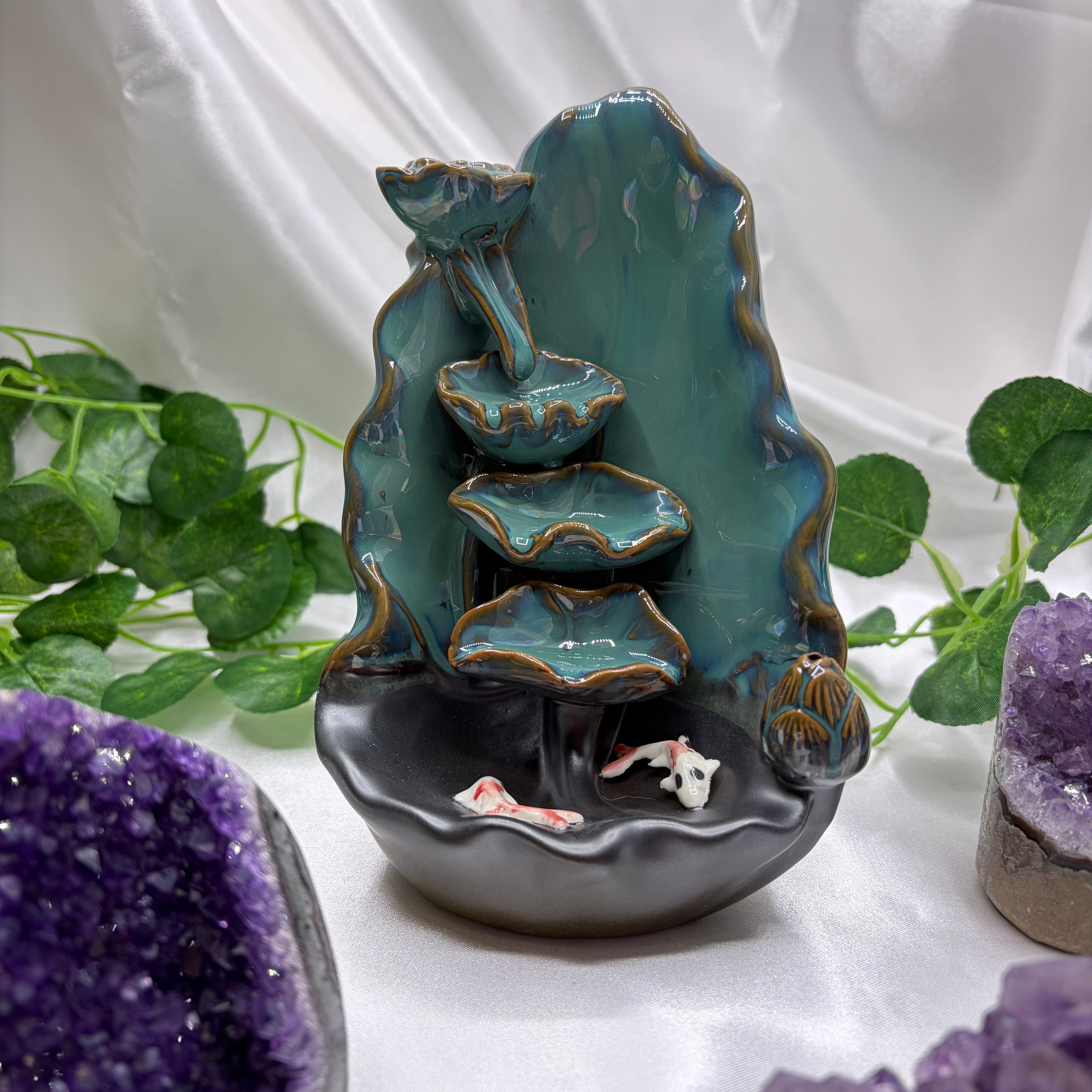 Porta incenso a Cascata - Laghetto con Carpe