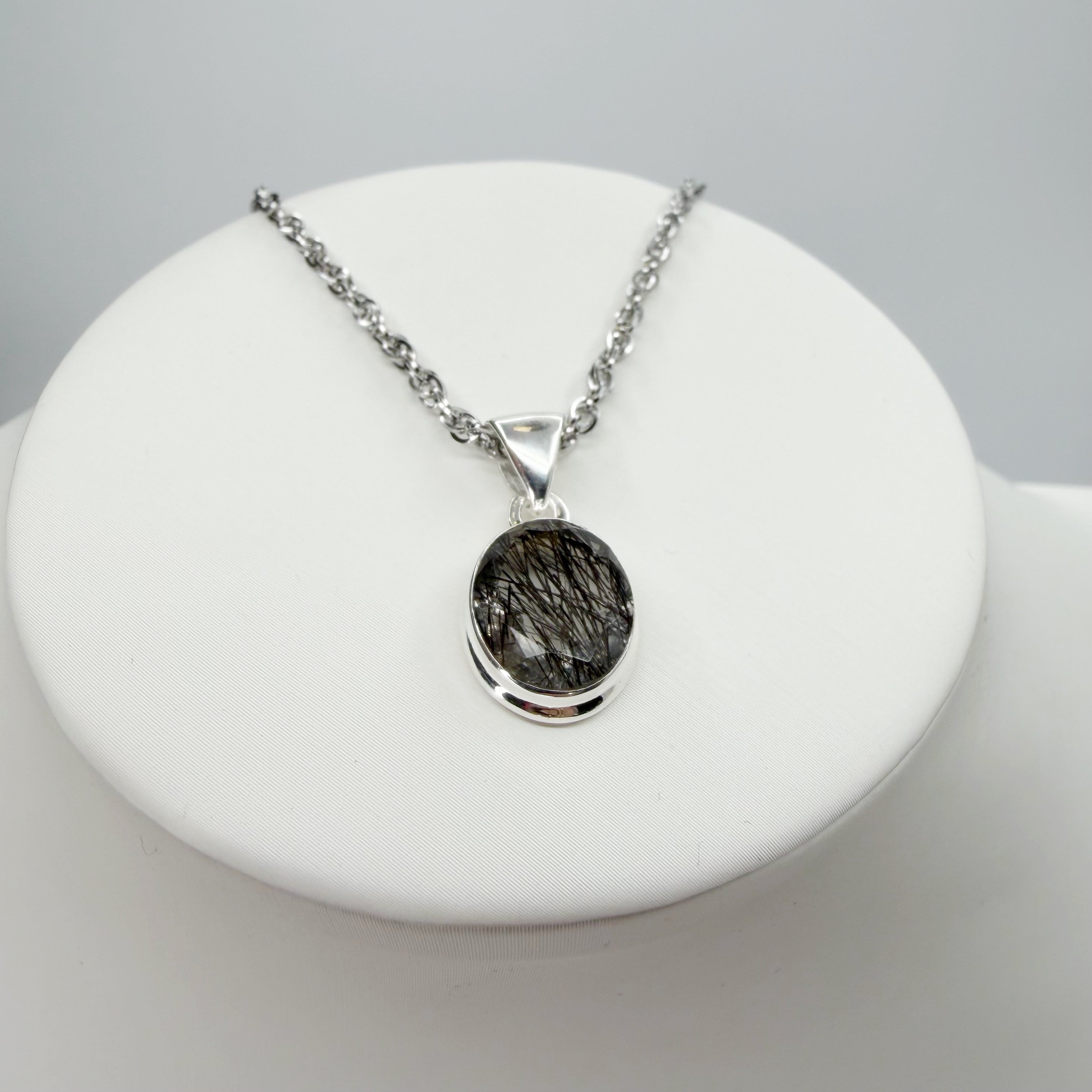Ciondolo Quarzo Tormalinato Ovale - Argento 925