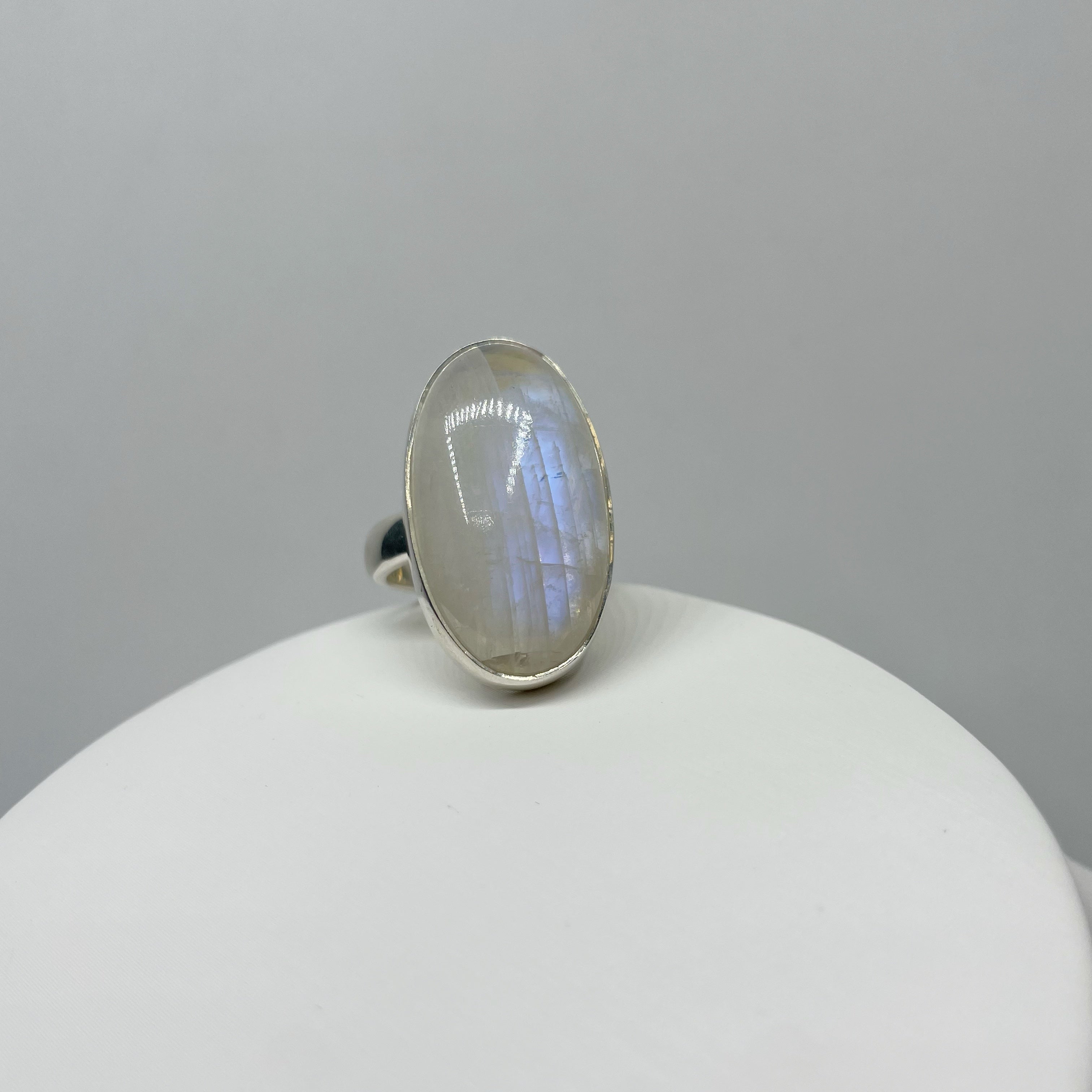 Anello Labradorite Bianca Ovale - Argento 925