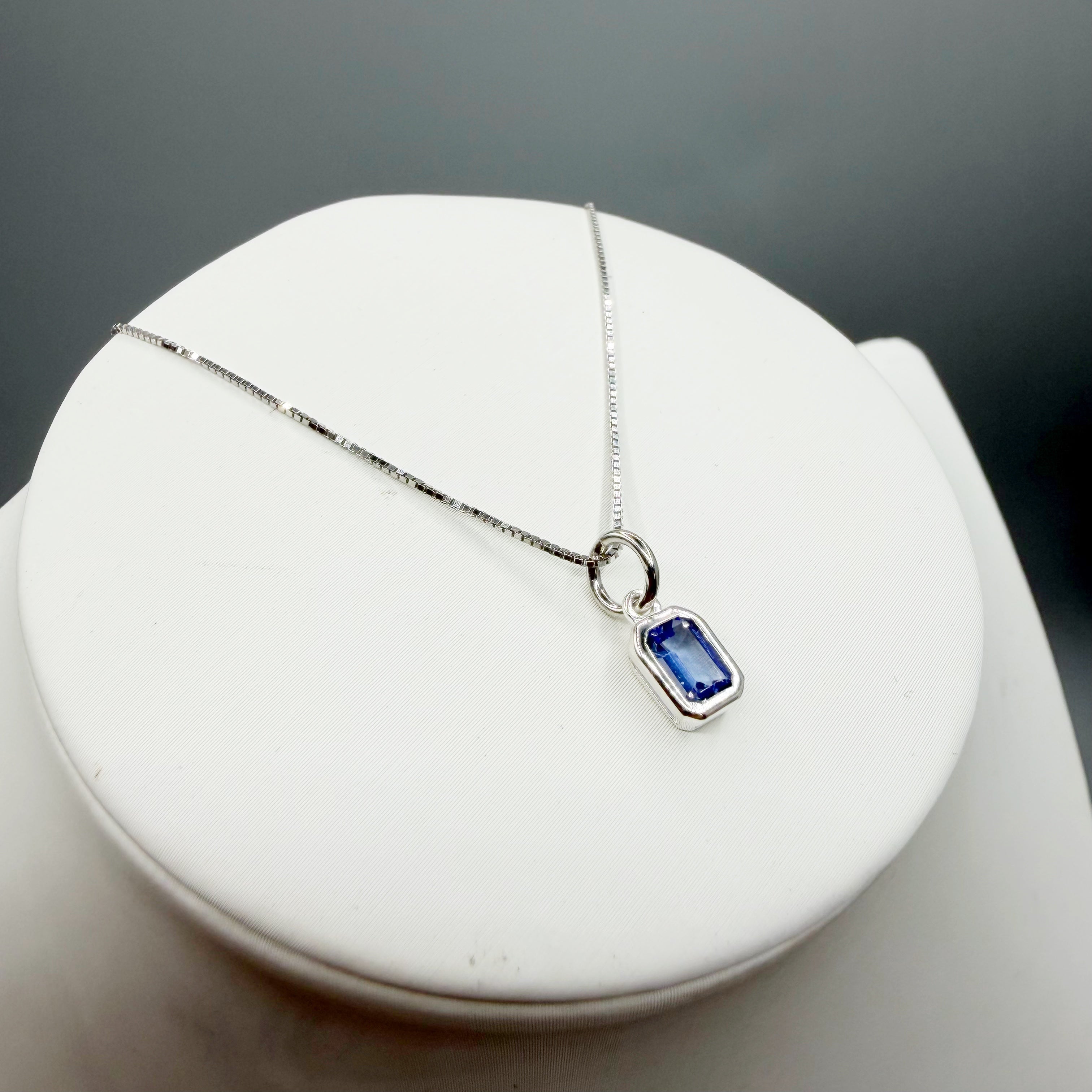 Ciondolo Punto Luce Tanzanite Argento 925 - Rettangolare