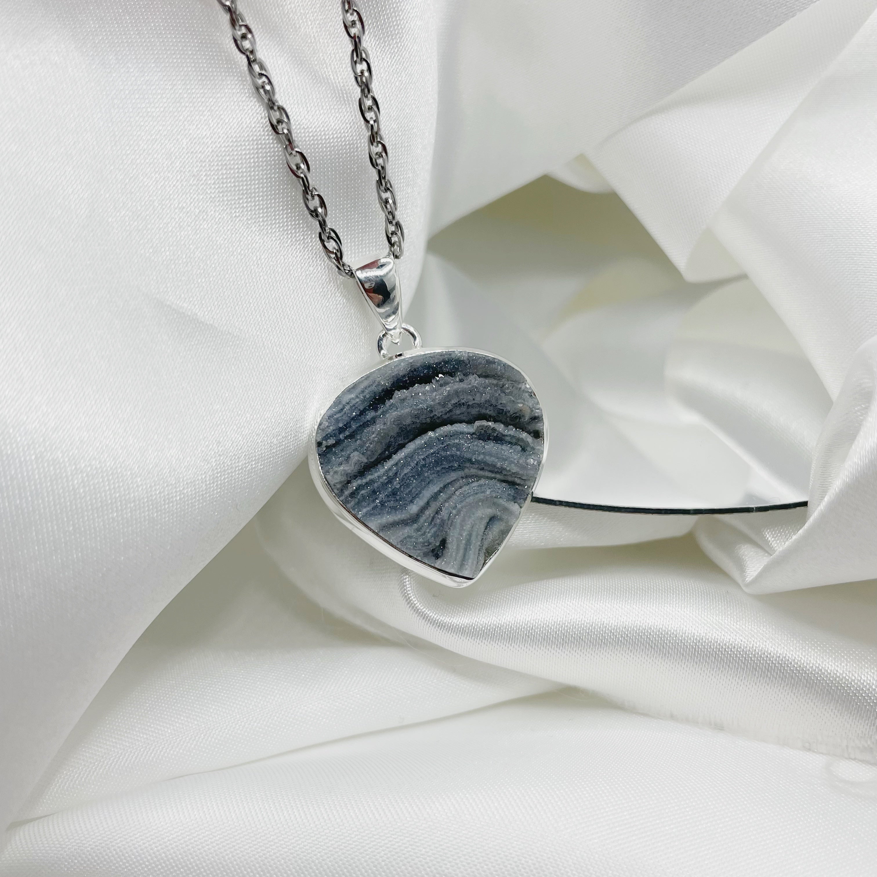 Ciondolo Desert Druzy Triangolare - Argento 925