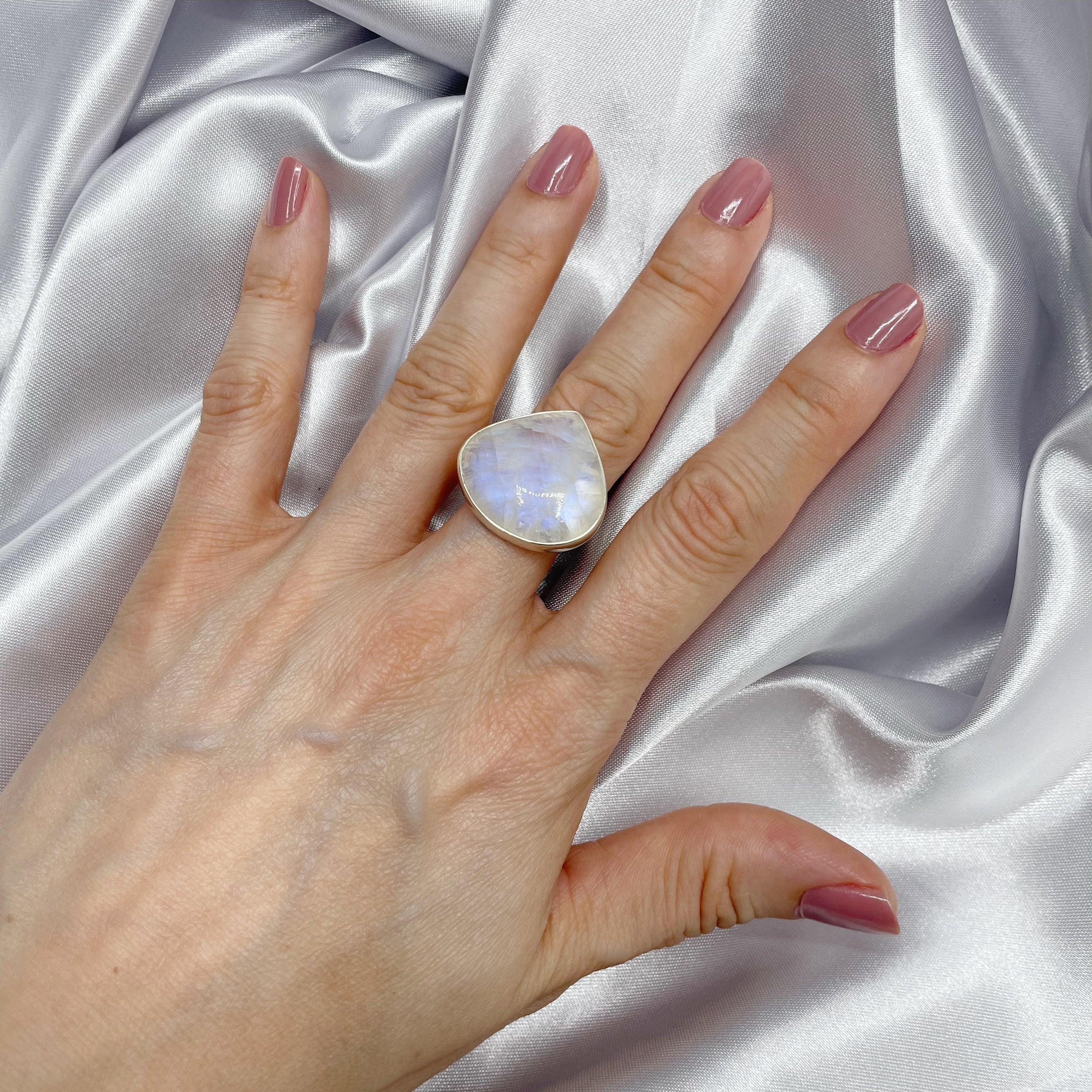 Anello Labradorite Bianca e Argento 925
