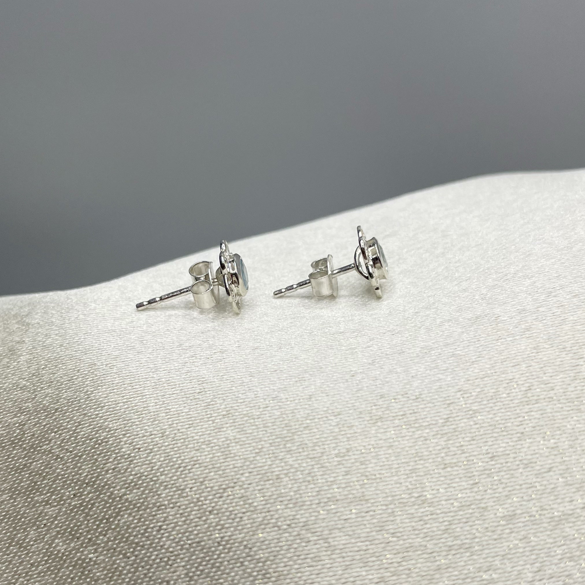Orecchini a Lobo Acquamarina Fiore - Argento 925