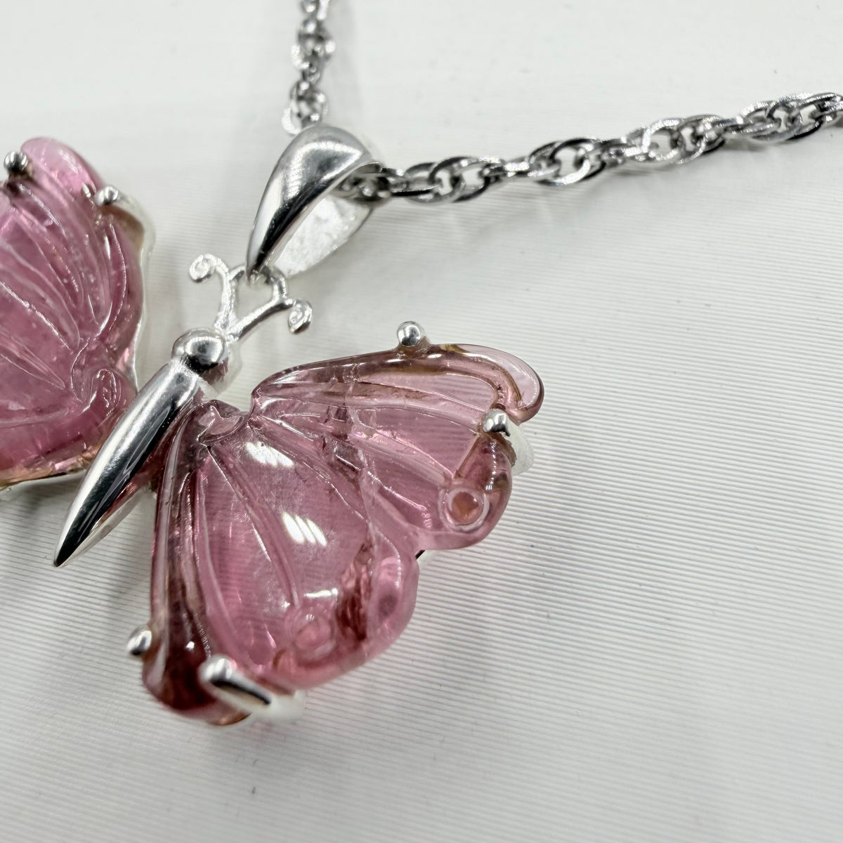 Ciondolo Farfalla Tormalina Rosa e Argento 925