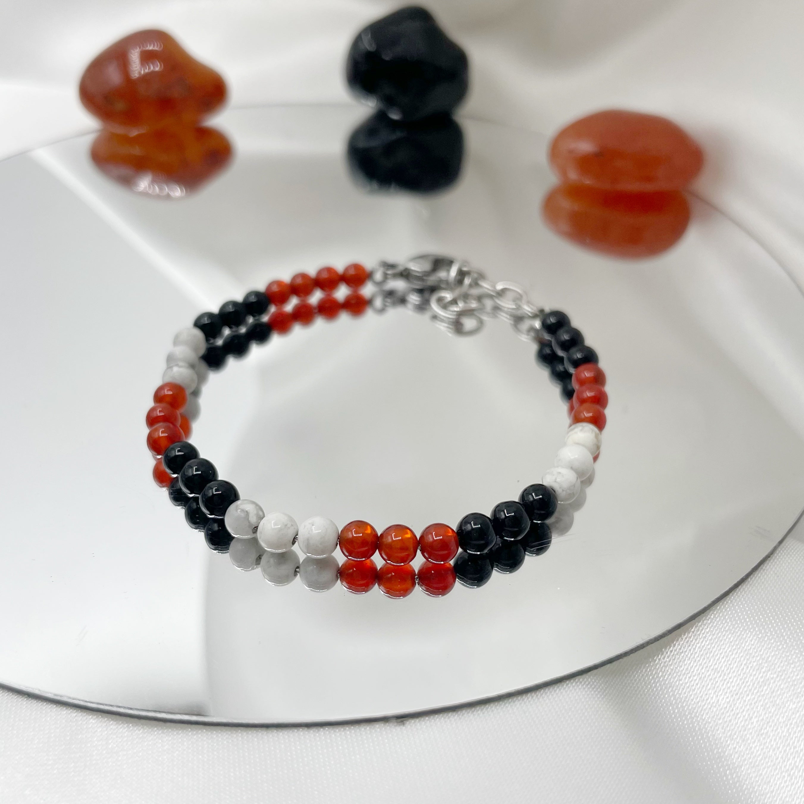 Bracciale Scorpione - Tormalina, Corniola, Howlite