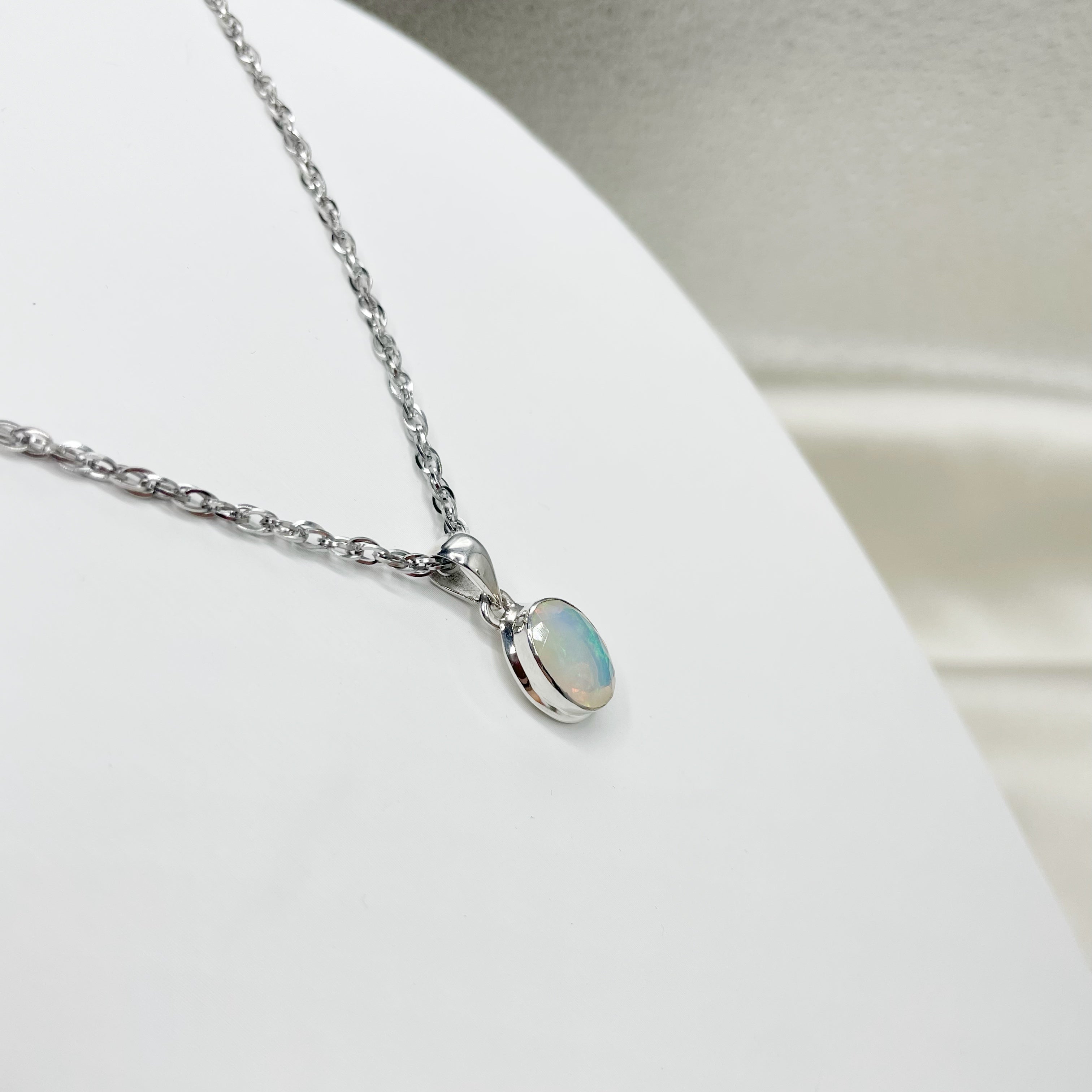 Ciondolo Opale Etiope Sfaccettato Ovale - Argento 925