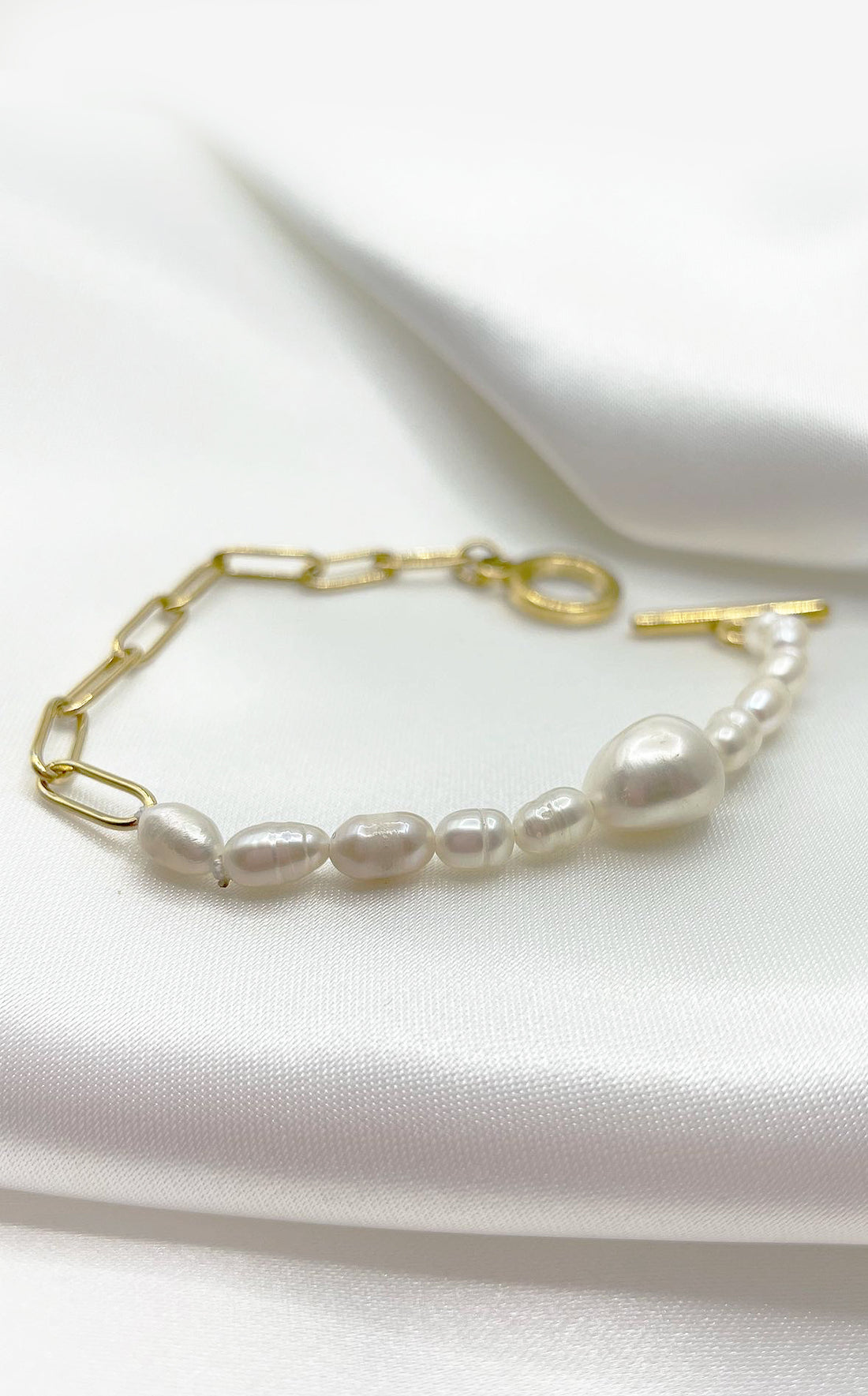 Bracciale Dew - Acciaio Inossidabile e Perle Gold Catena