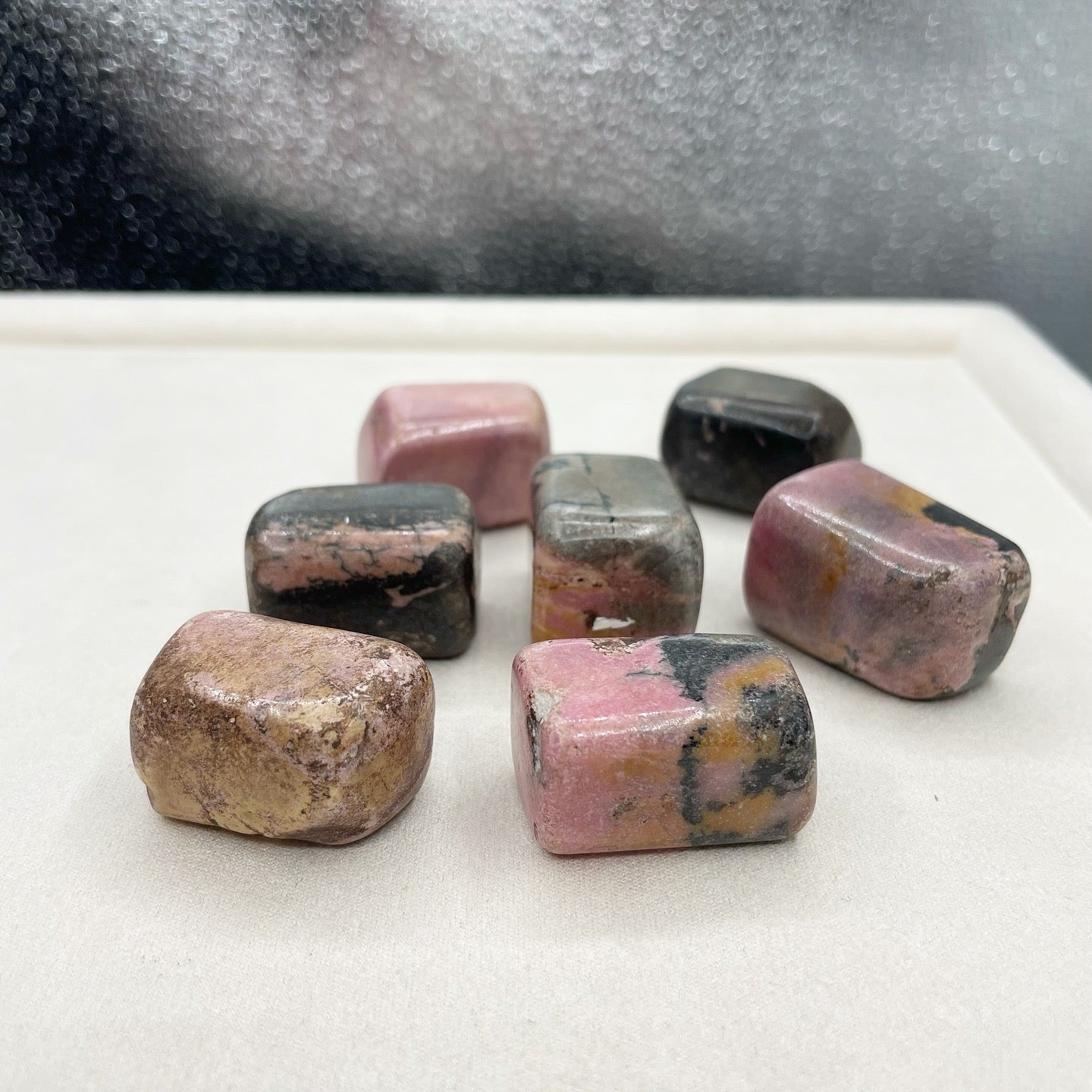 Pietra di Rodonite Burattata