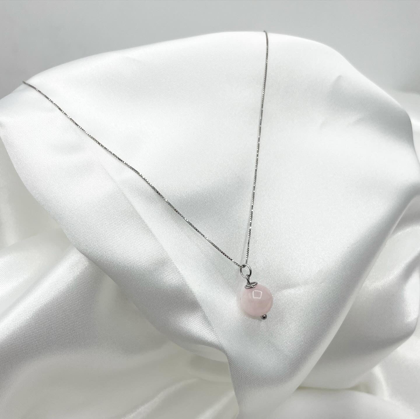 Collana Con Ciondolo In Quarzo Rosa Naturale - Catena 61 Cm In Rame | Gioiello Unisex Con Pietra Irregolare - Foto 12