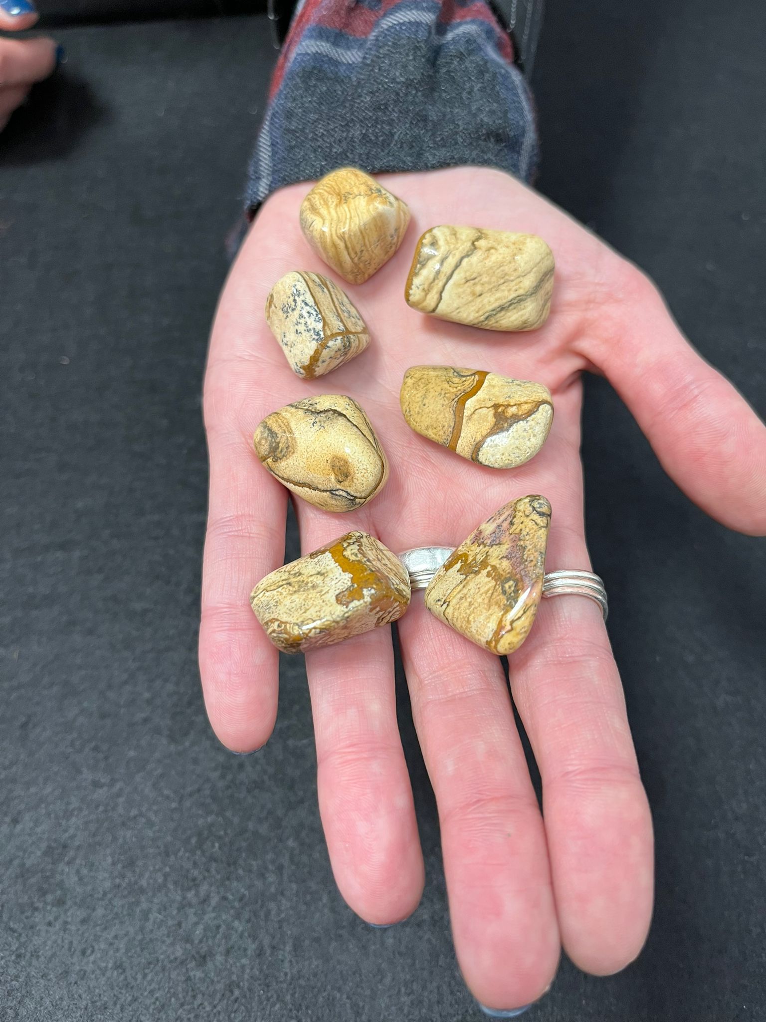 Pietra Paesina Burattata