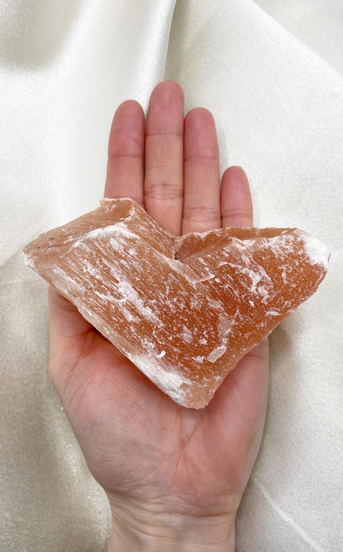 Selenite grezza arancione